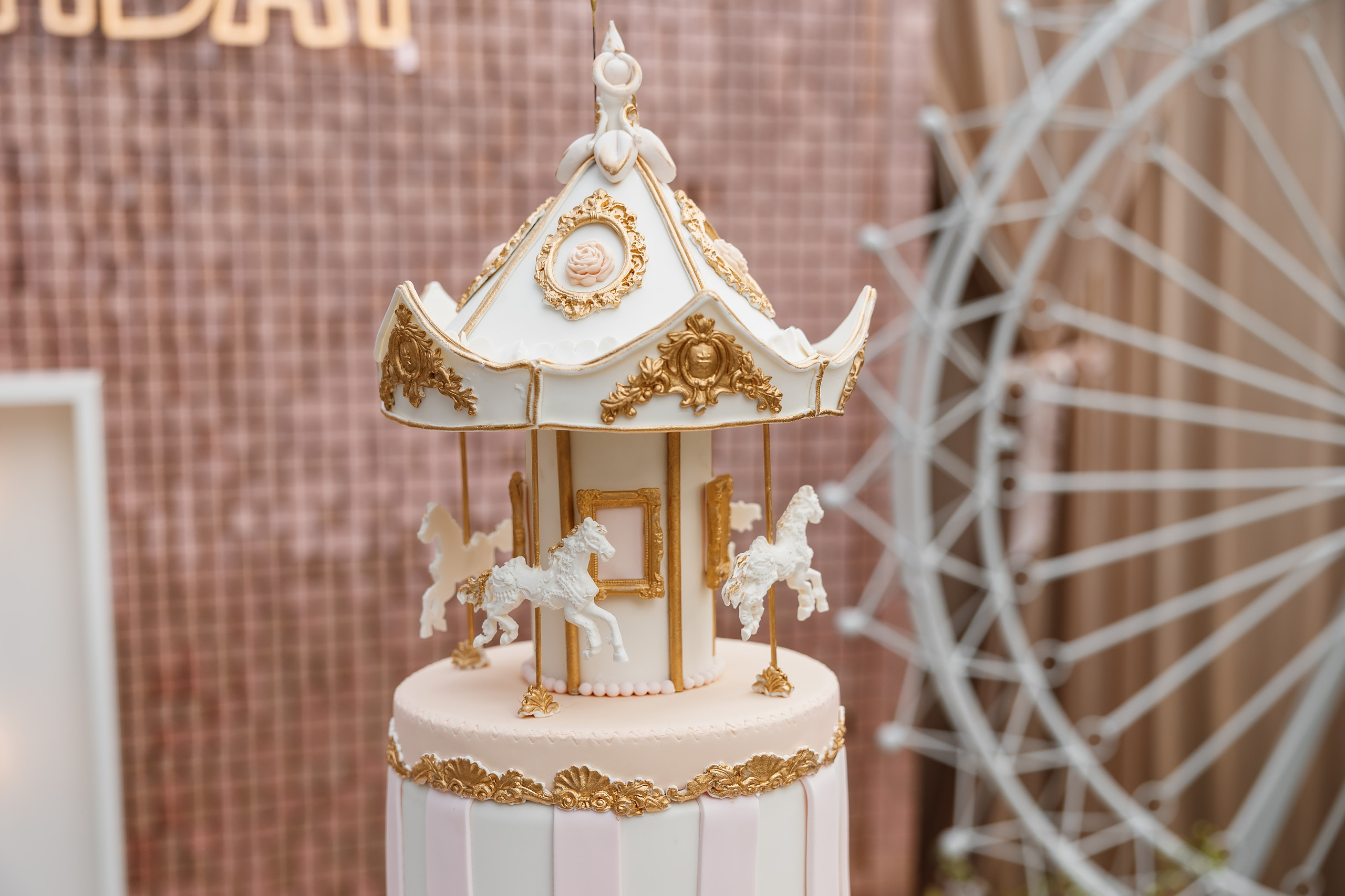 07.25.2021 First birthday. Wedding family event photographer in Chicago Nick Yushevich