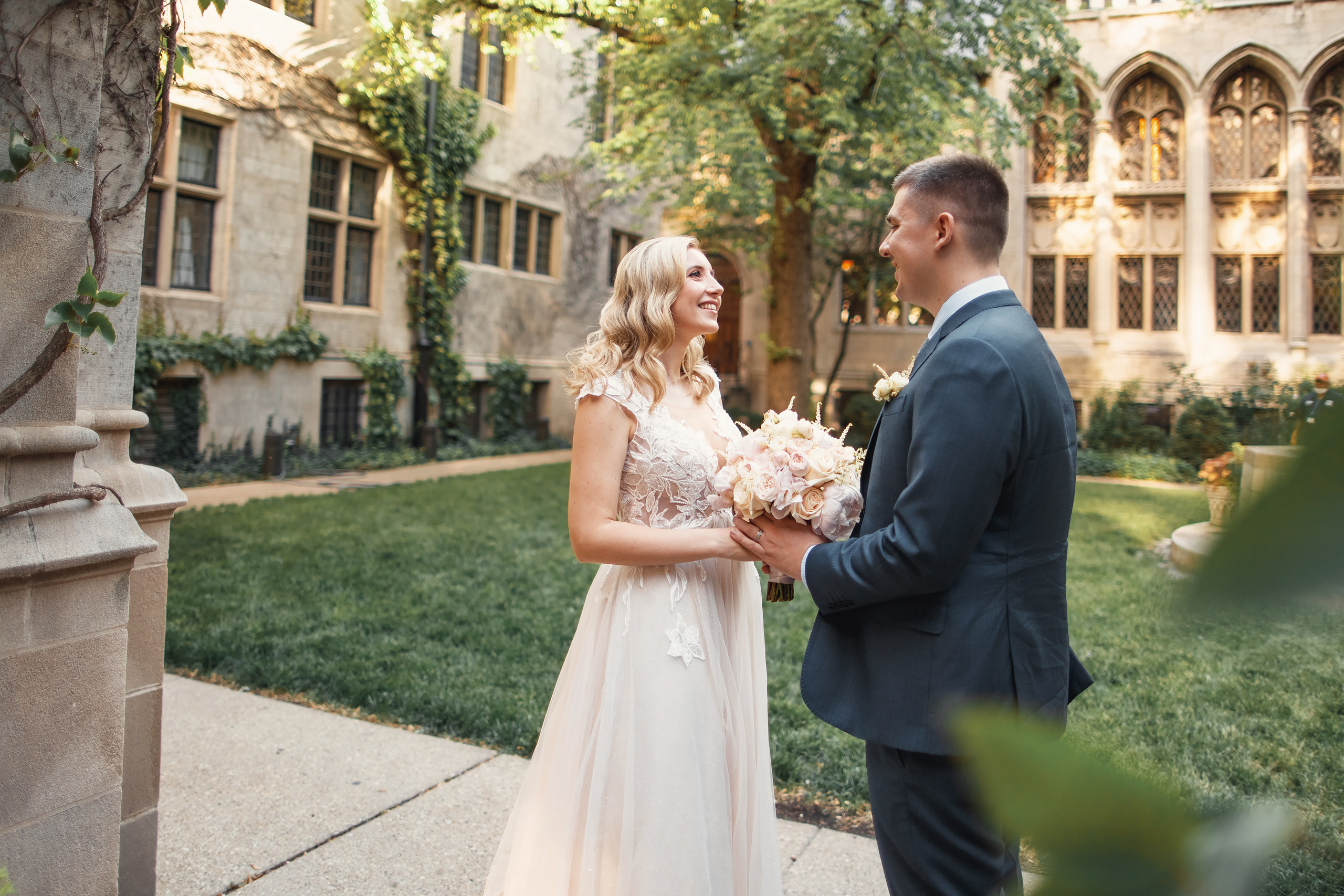 06.04.2021 Wedding. Wedding family event photographer in Chicago Nick Yushevich