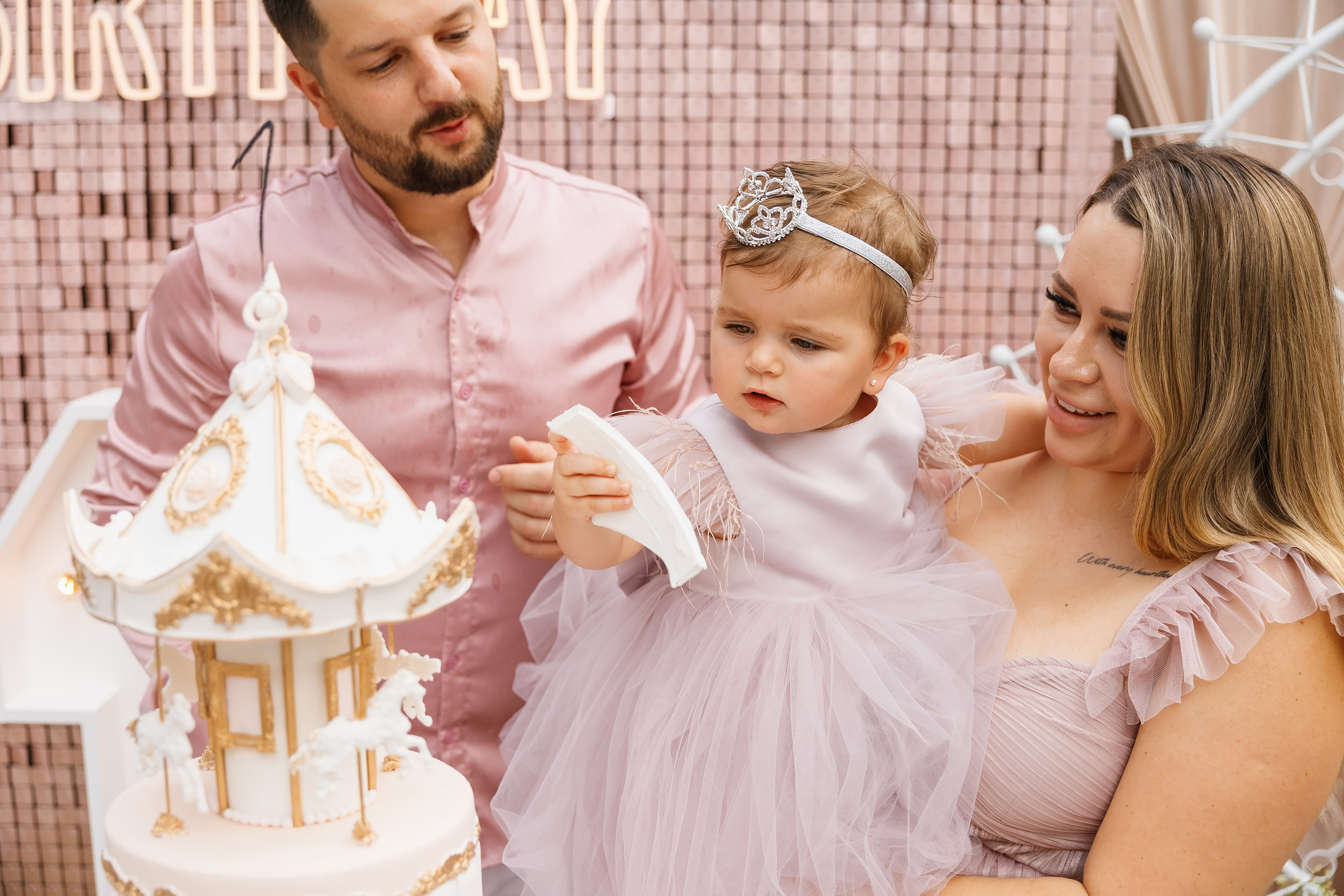 07.25.2021 First birthday. Wedding family event photographer in Chicago Nick Yushevich