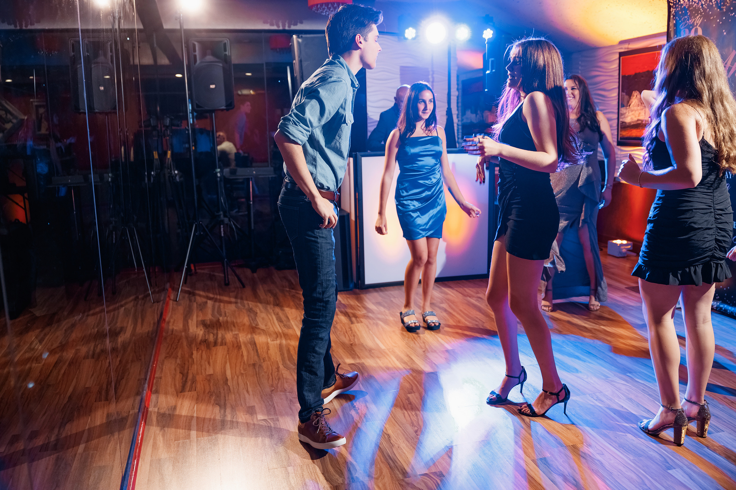 07.11.2021 Anna’s Birthday Party. Wedding family event photographer in Chicago Nick Yushevich