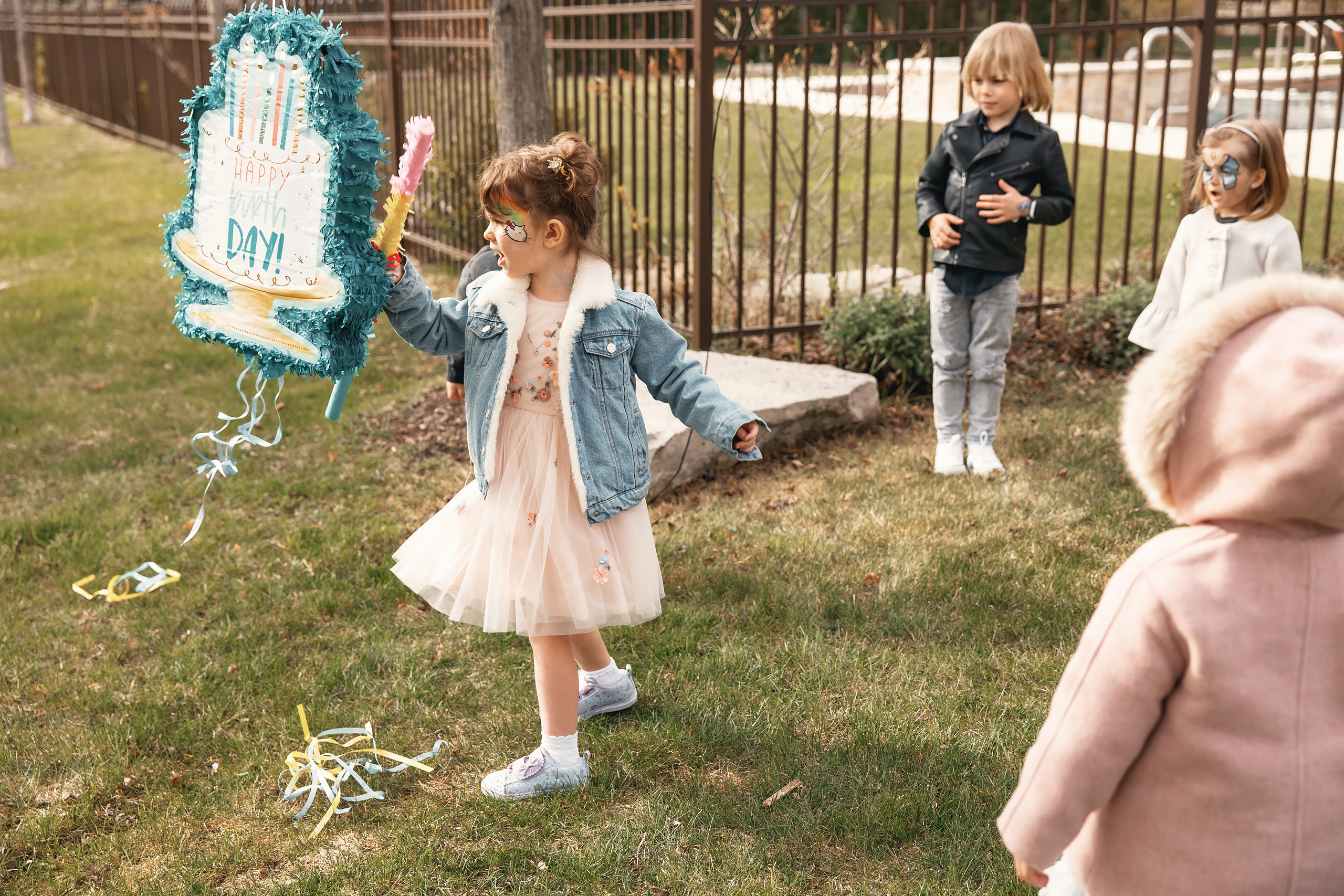 04.25.2021 Birthday. Wedding family event photographer in Chicago Nick Yushevich