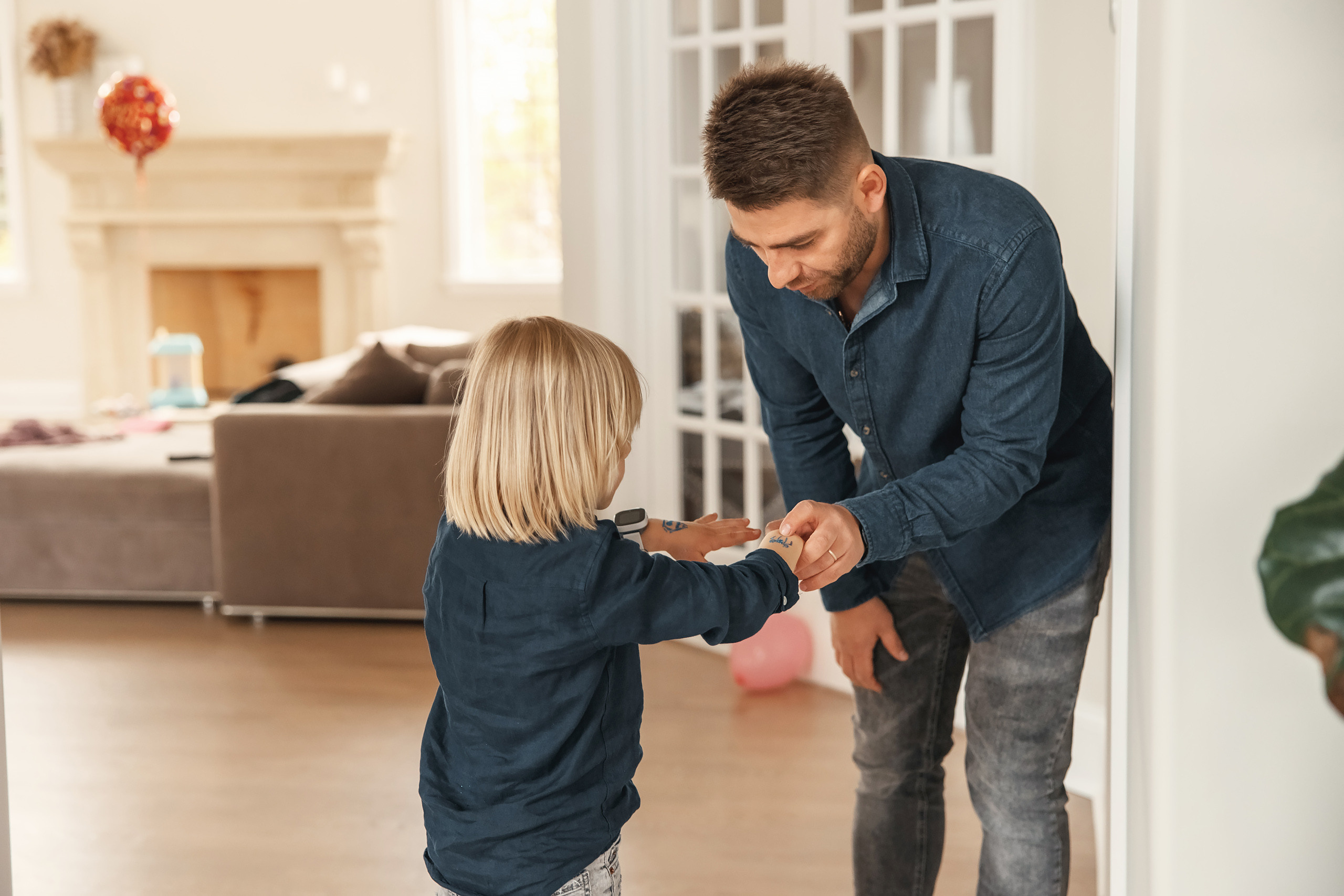 04.25.2021 Birthday. Wedding family event photographer in Chicago Nick Yushevich