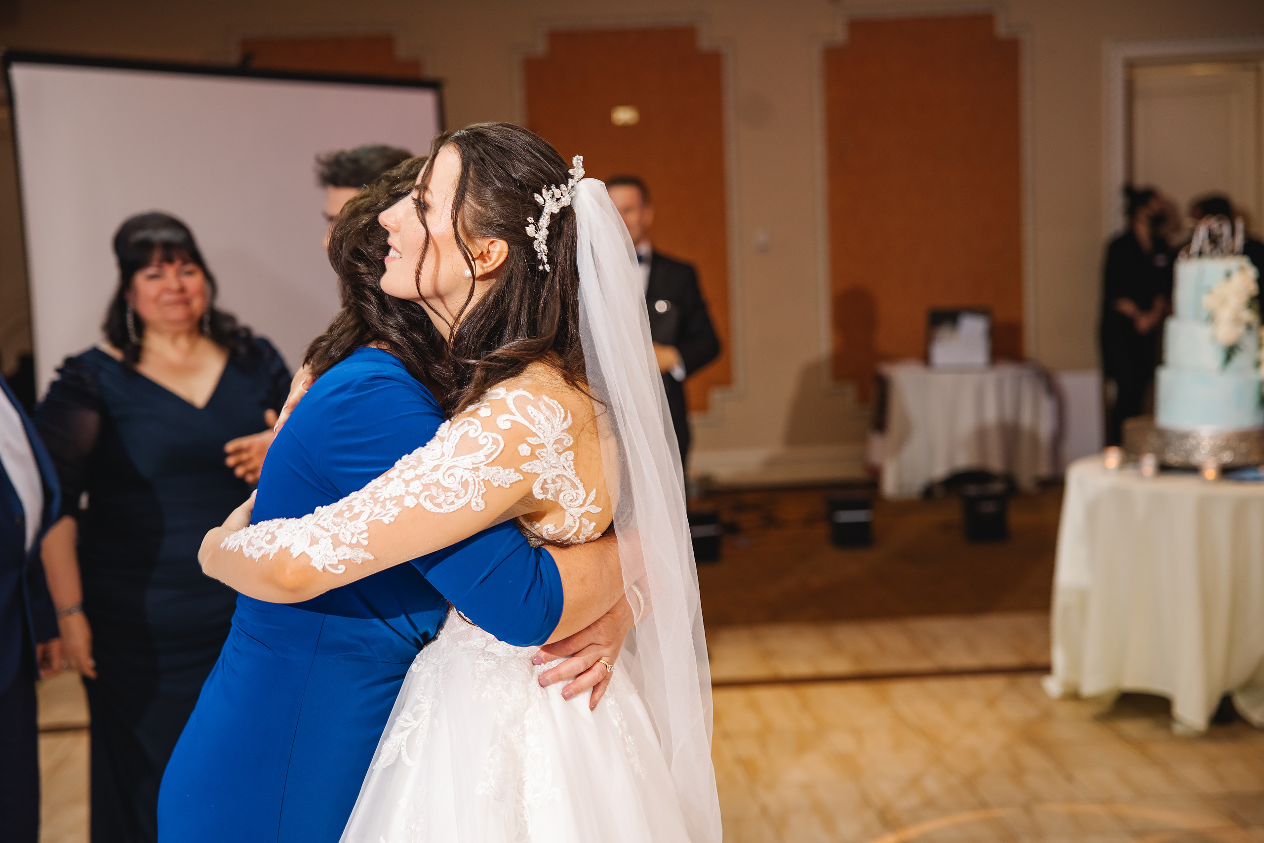 06.12.2021 Wedding. Wedding family event photographer in Chicago Nick Yushevich