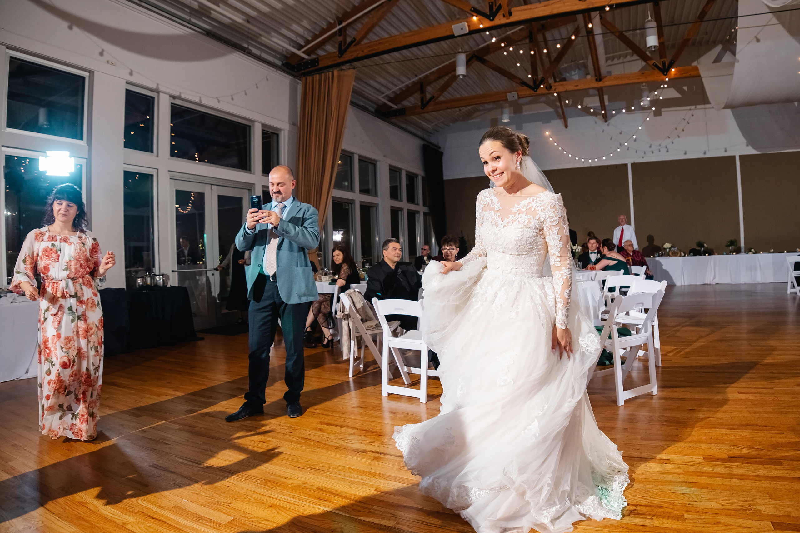 05.29.2021 Wedding. Wedding family event photographer in Chicago Nick Yushevich