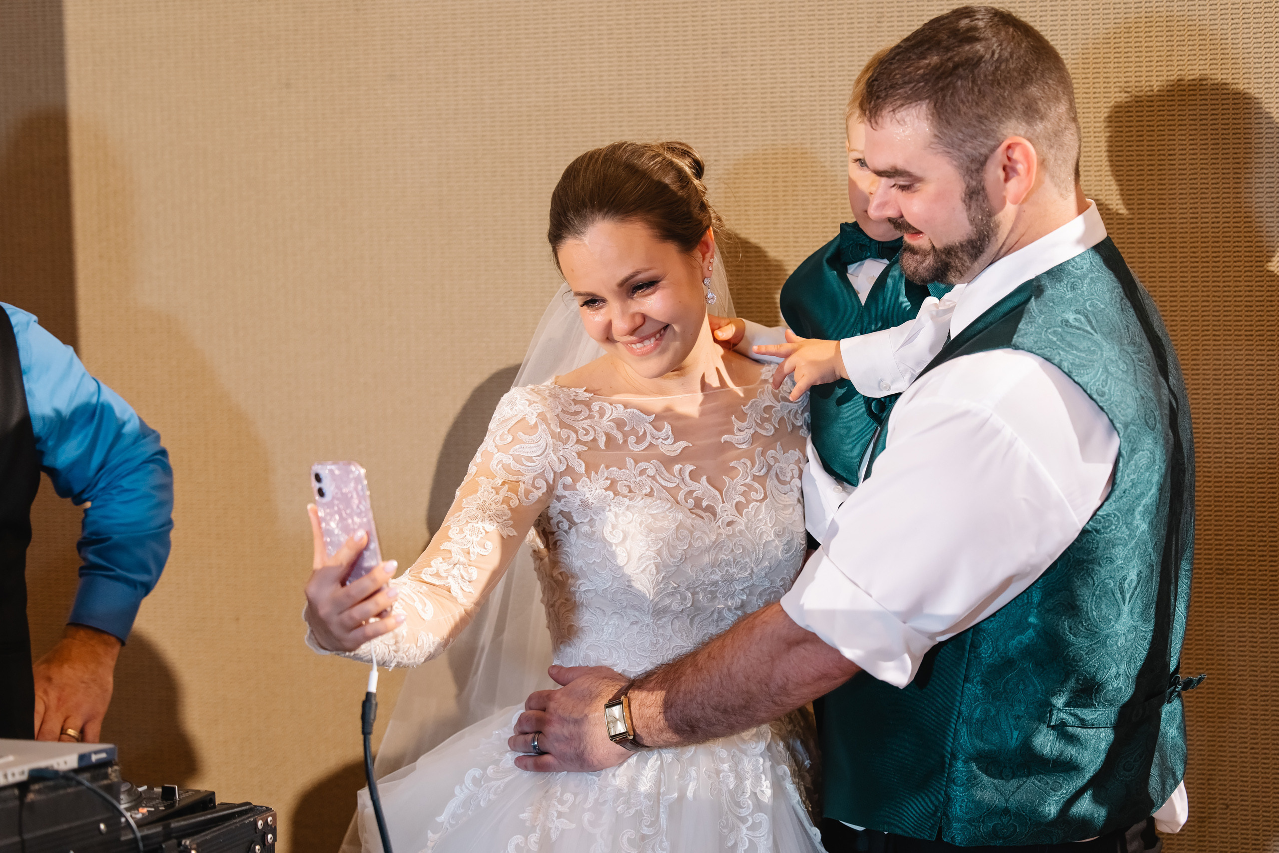 05.29.2021 Wedding. Wedding family event photographer in Chicago Nick Yushevich