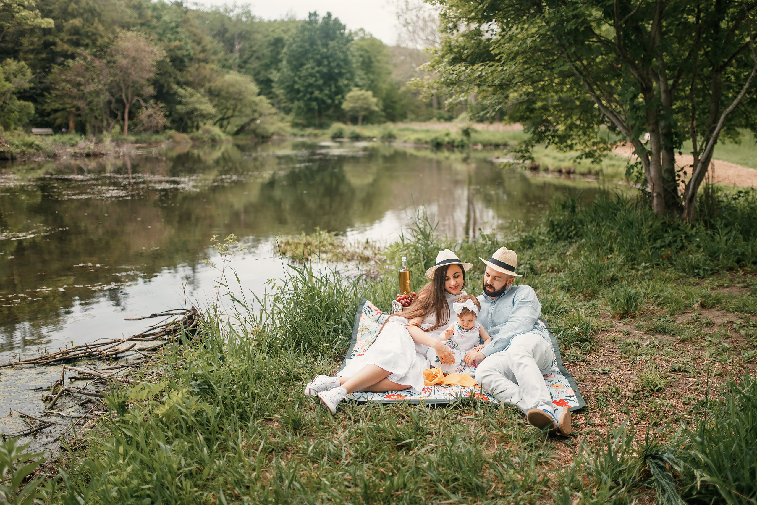 05.23.2021 Family photoshoot. Wedding family event photographer in Chicago Nick Yushevich