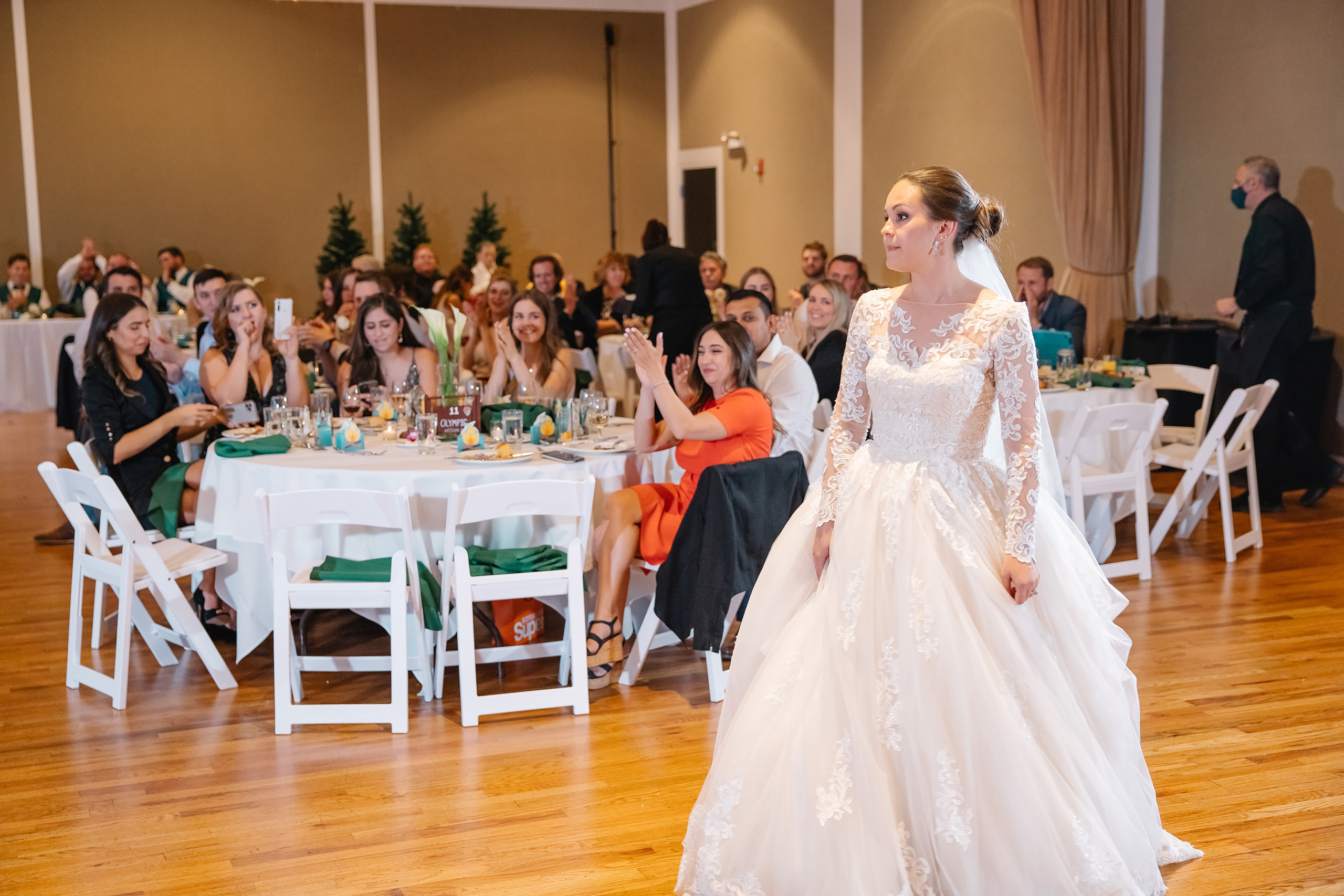 05.29.2021 Wedding. Wedding family event photographer in Chicago Nick Yushevich