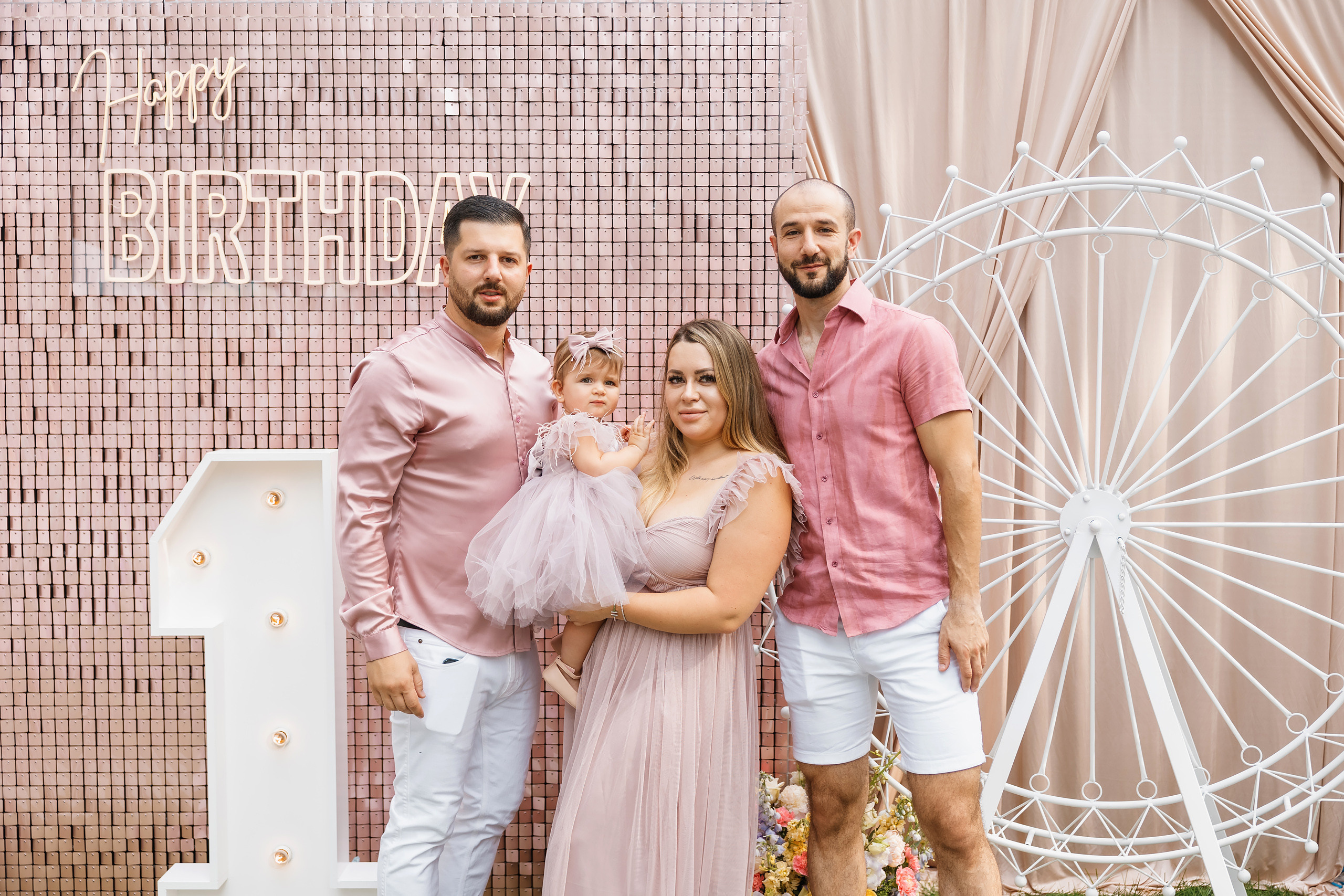 07.25.2021 First birthday. Wedding family event photographer in Chicago Nick Yushevich