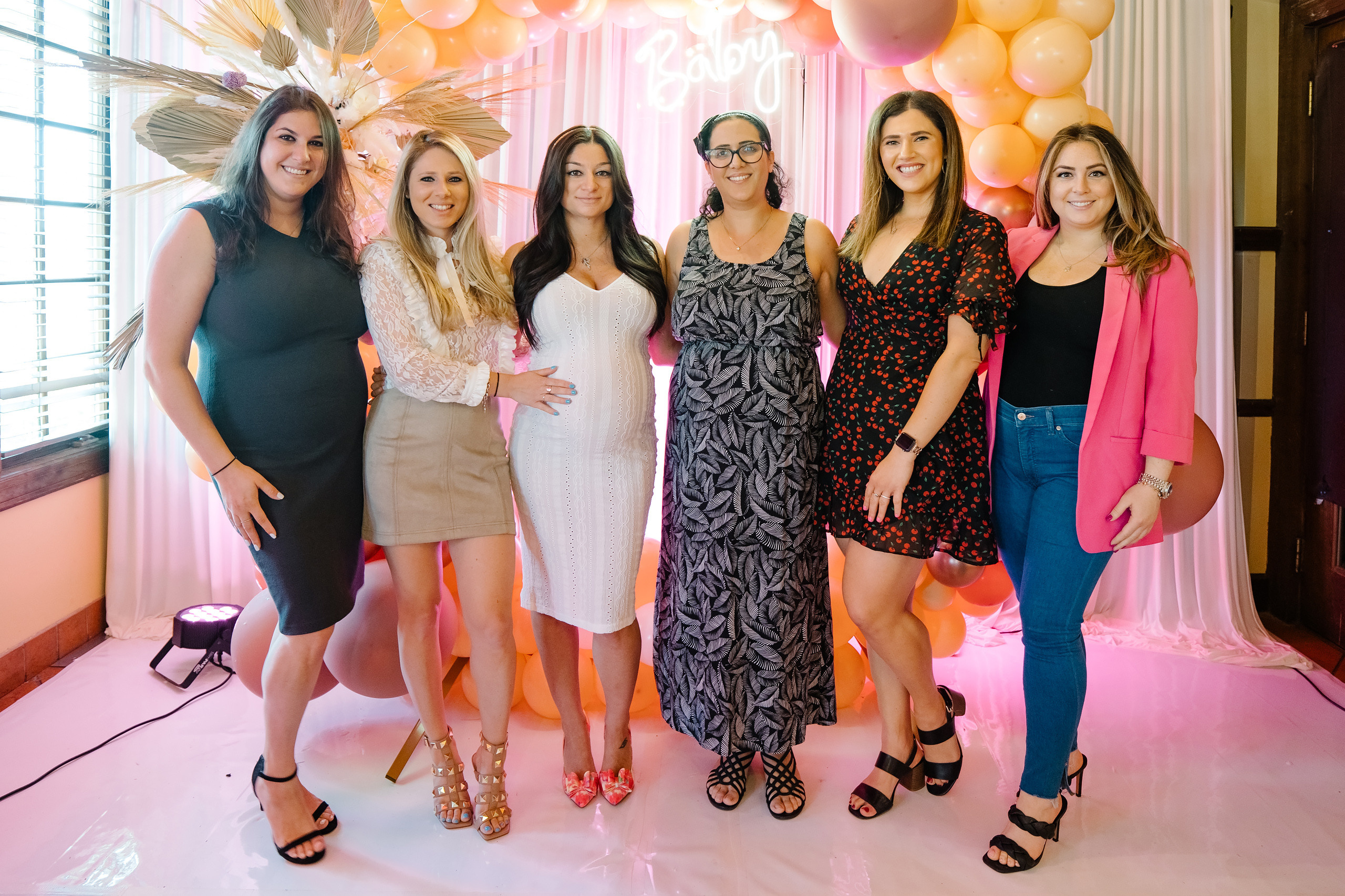 05.30.2021 Baby shower. Wedding family event photographer in Chicago Nick Yushevich