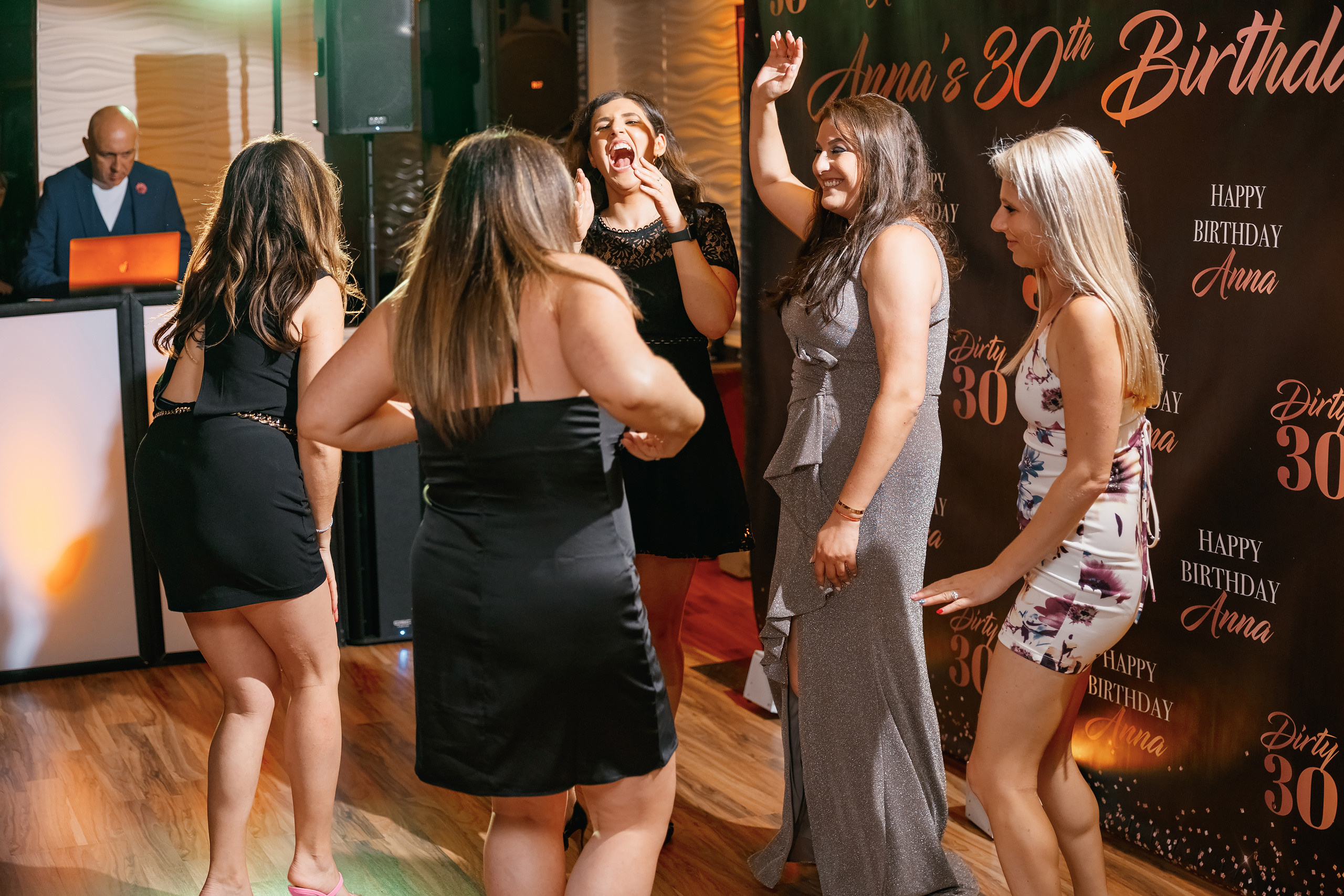 07.11.2021 Anna’s Birthday Party. Wedding family event photographer in Chicago Nick Yushevich