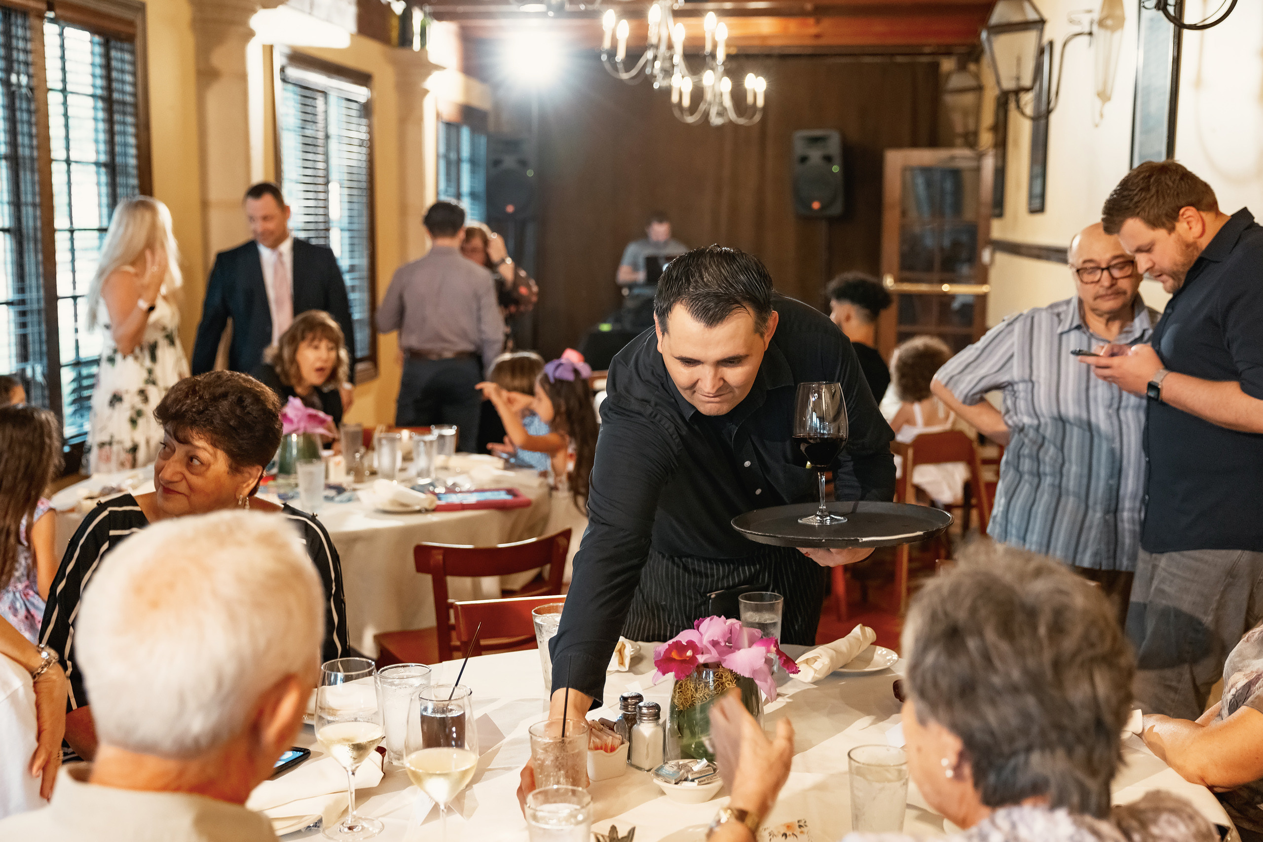 06.26.2021 Anniversary. Wedding family event photographer in Chicago Nick Yushevich