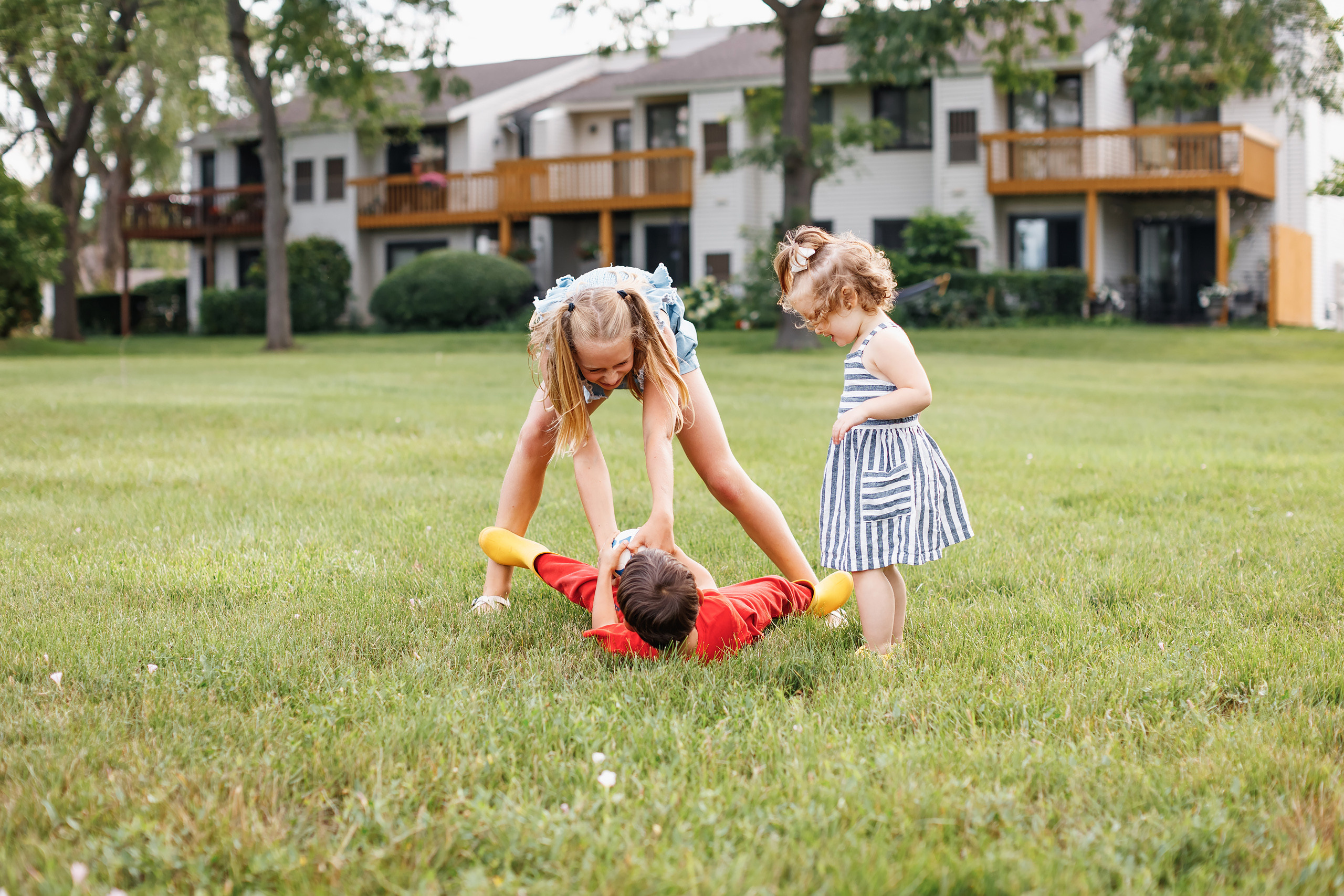 07.11.2021 Family photoshoot. Wedding family event photographer in Chicago Nick Yushevich