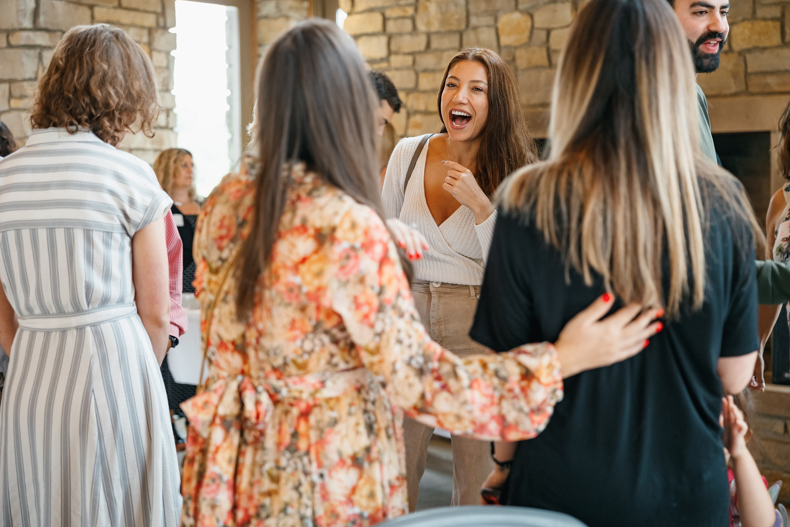 07.11.2021 Baby shower. Wedding family event photographer in Chicago Nick Yushevich