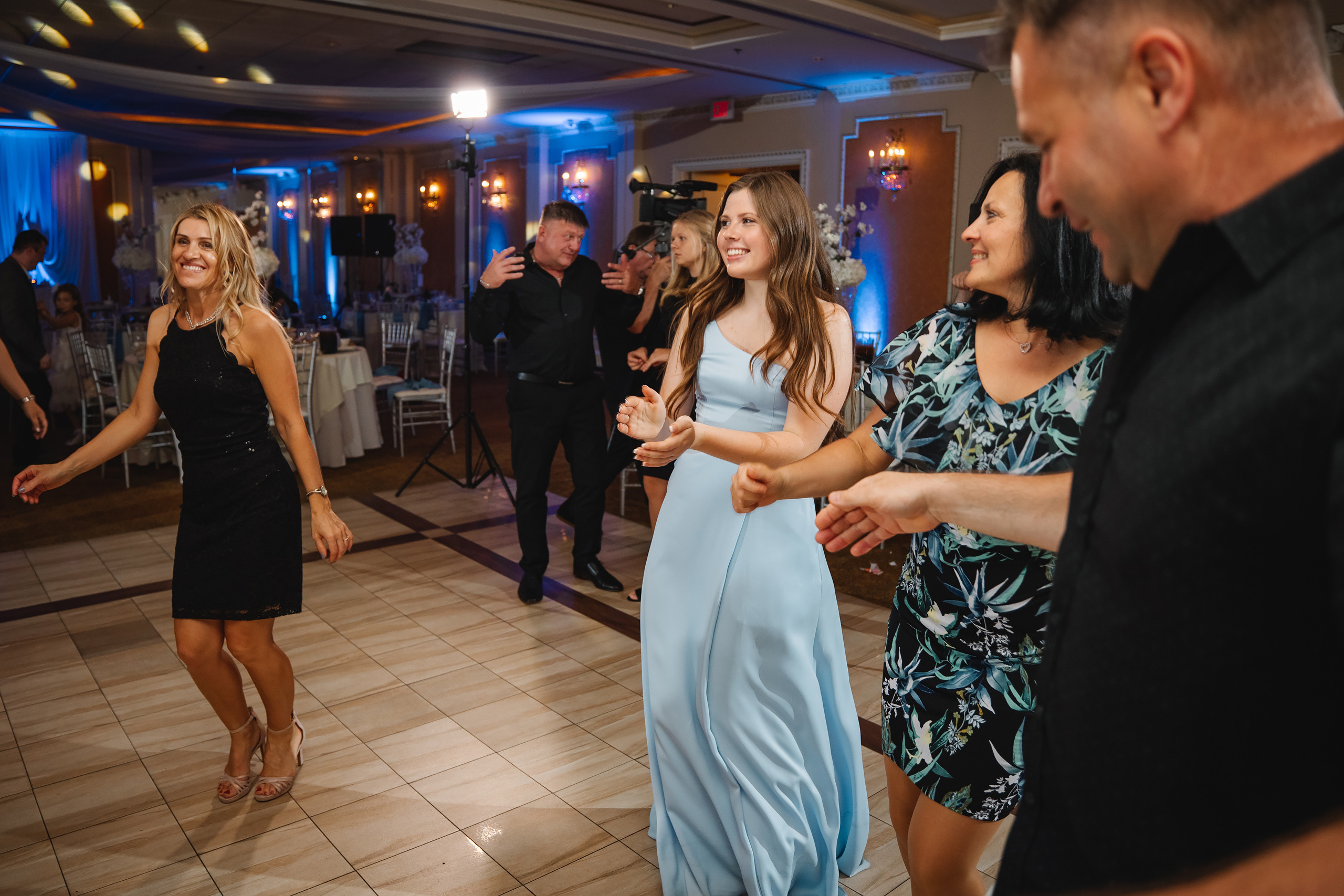 06.12.2021 Wedding. Wedding family event photographer in Chicago Nick Yushevich