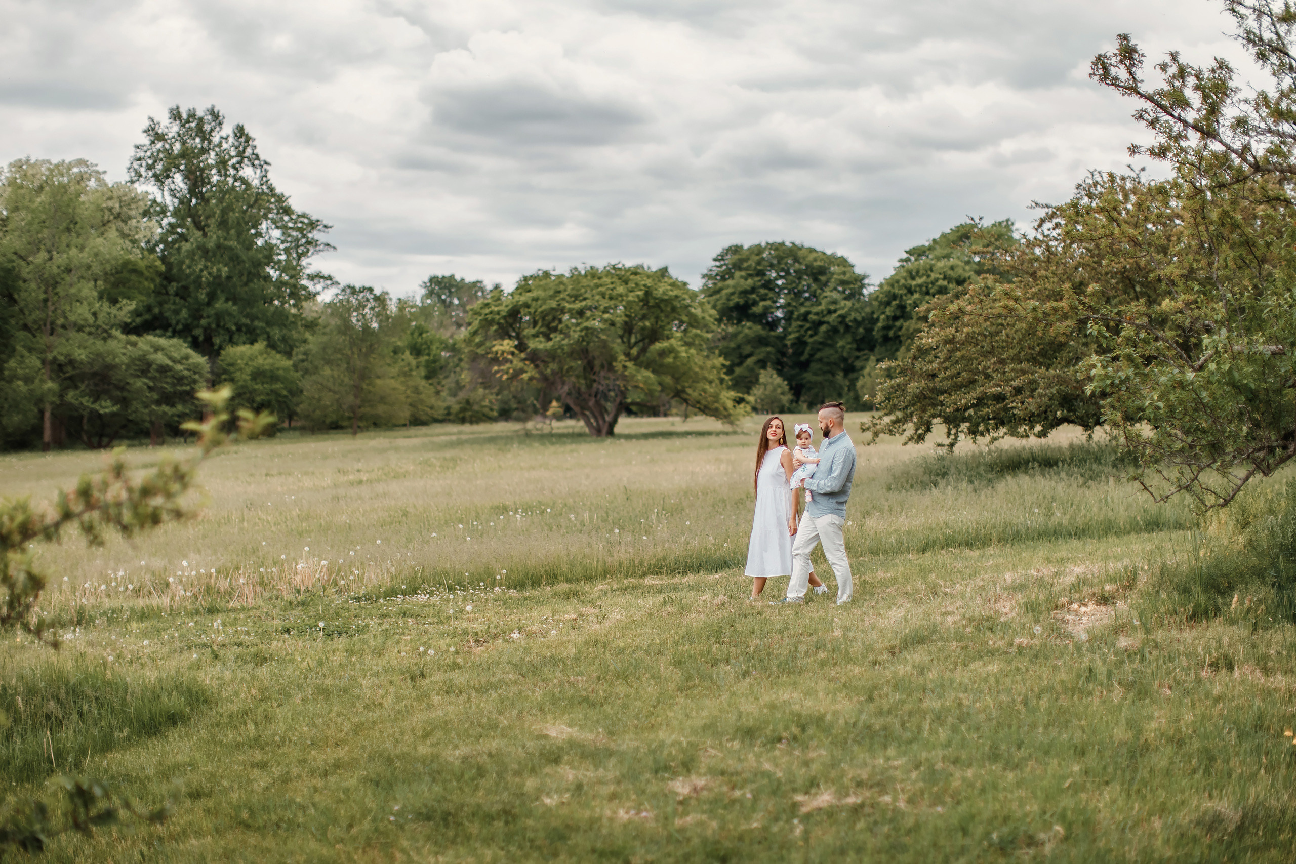 05.23.2021 Family photoshoot. Wedding family event photographer in Chicago Nick Yushevich