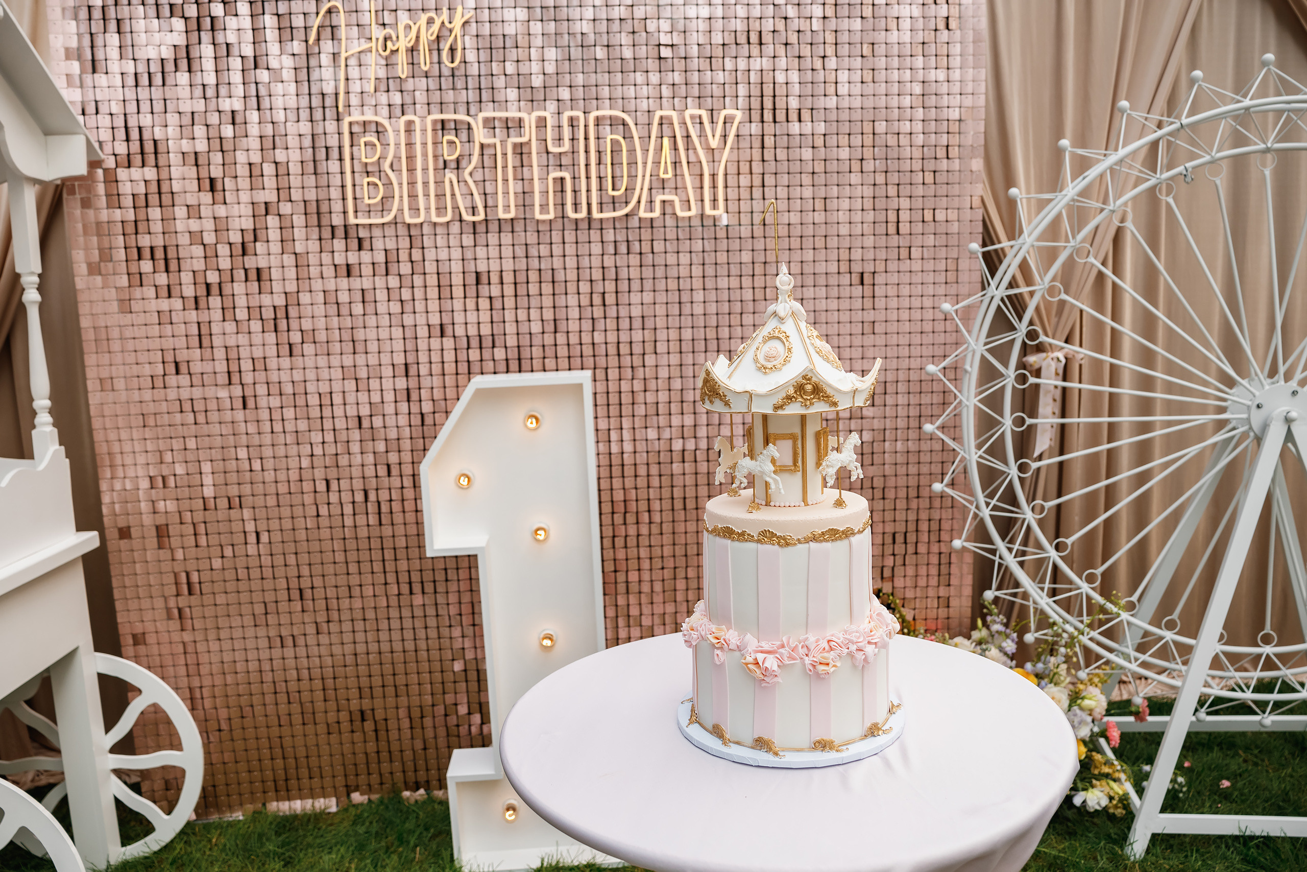 07.25.2021 First birthday. Wedding family event photographer in Chicago Nick Yushevich