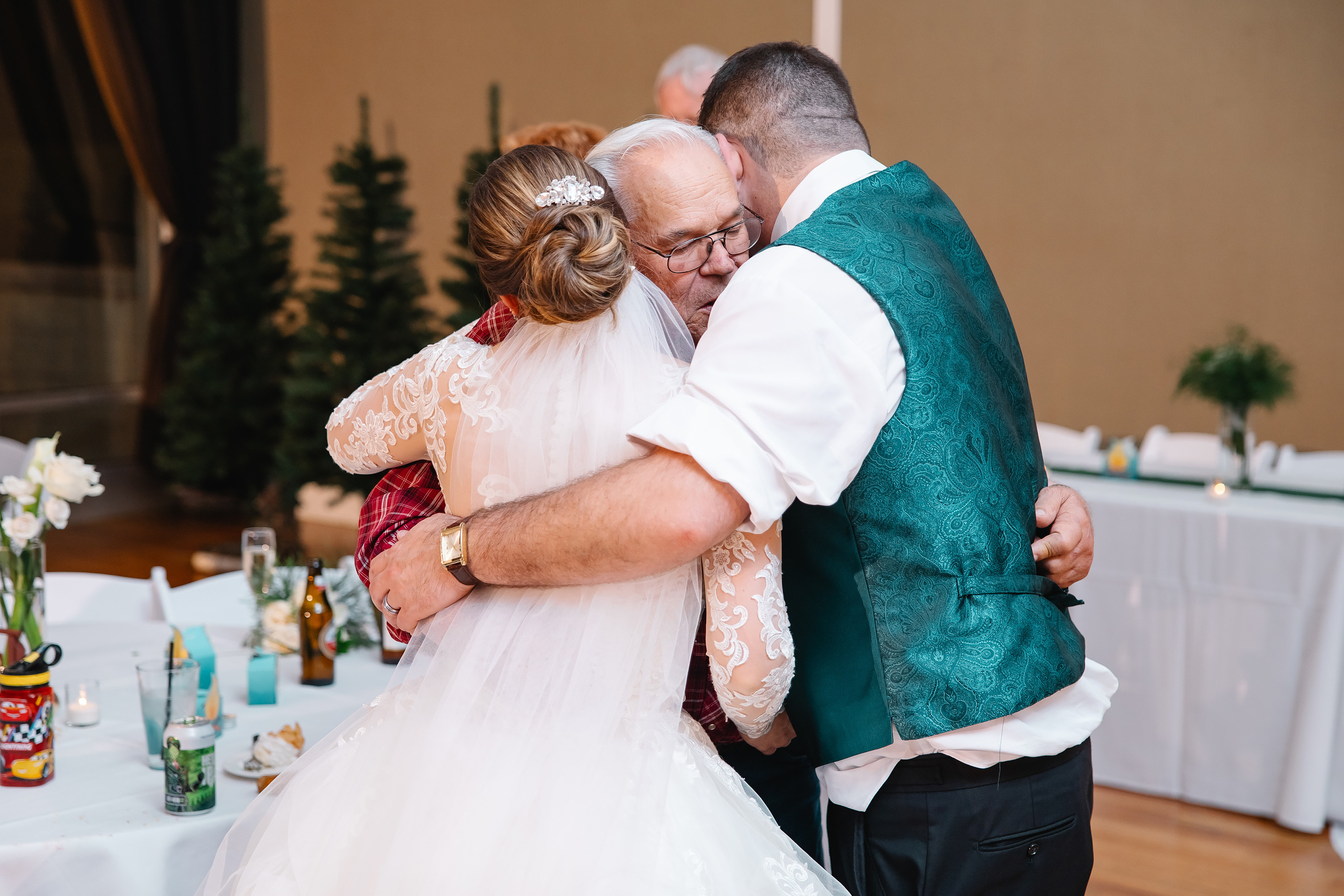 05.29.2021 Wedding. Wedding family event photographer in Chicago Nick Yushevich