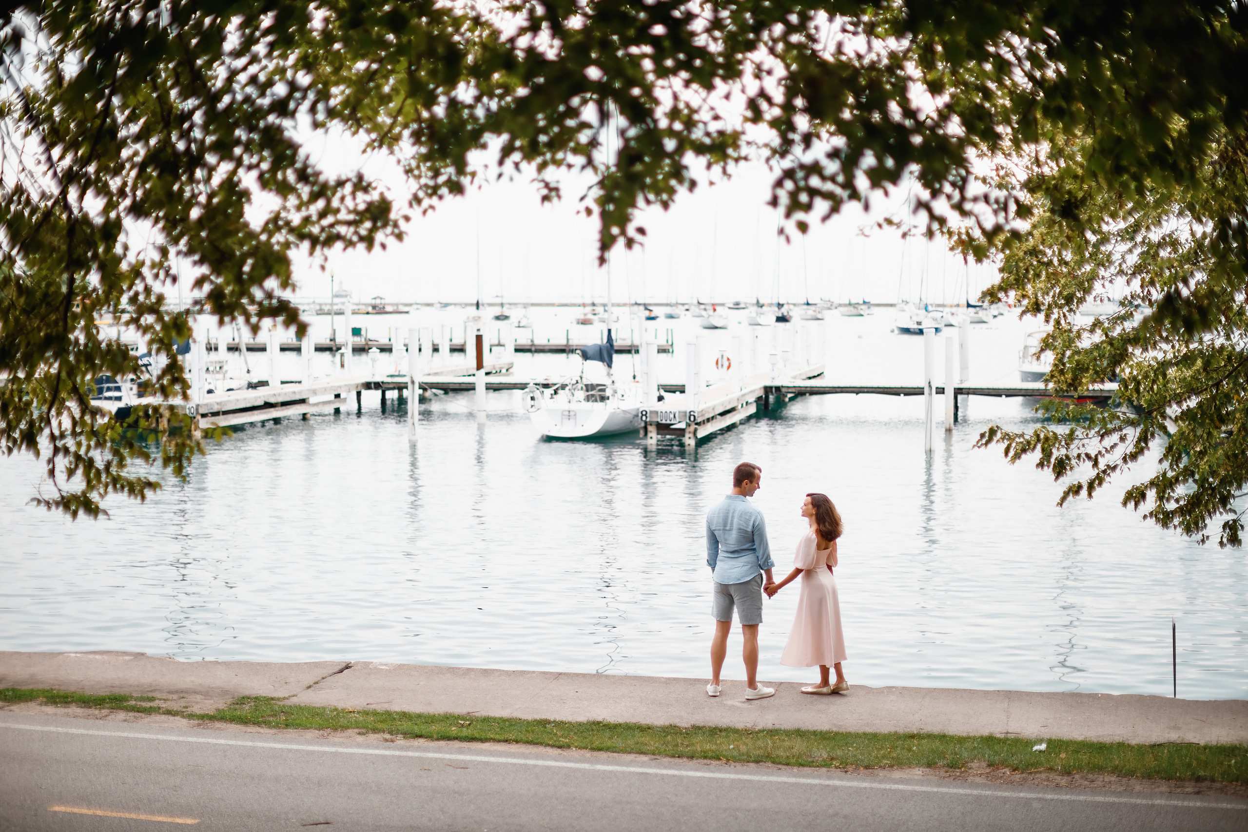 06.20.2021 Walk in Chicago. Wedding family event photographer in Chicago Nick Yushevich