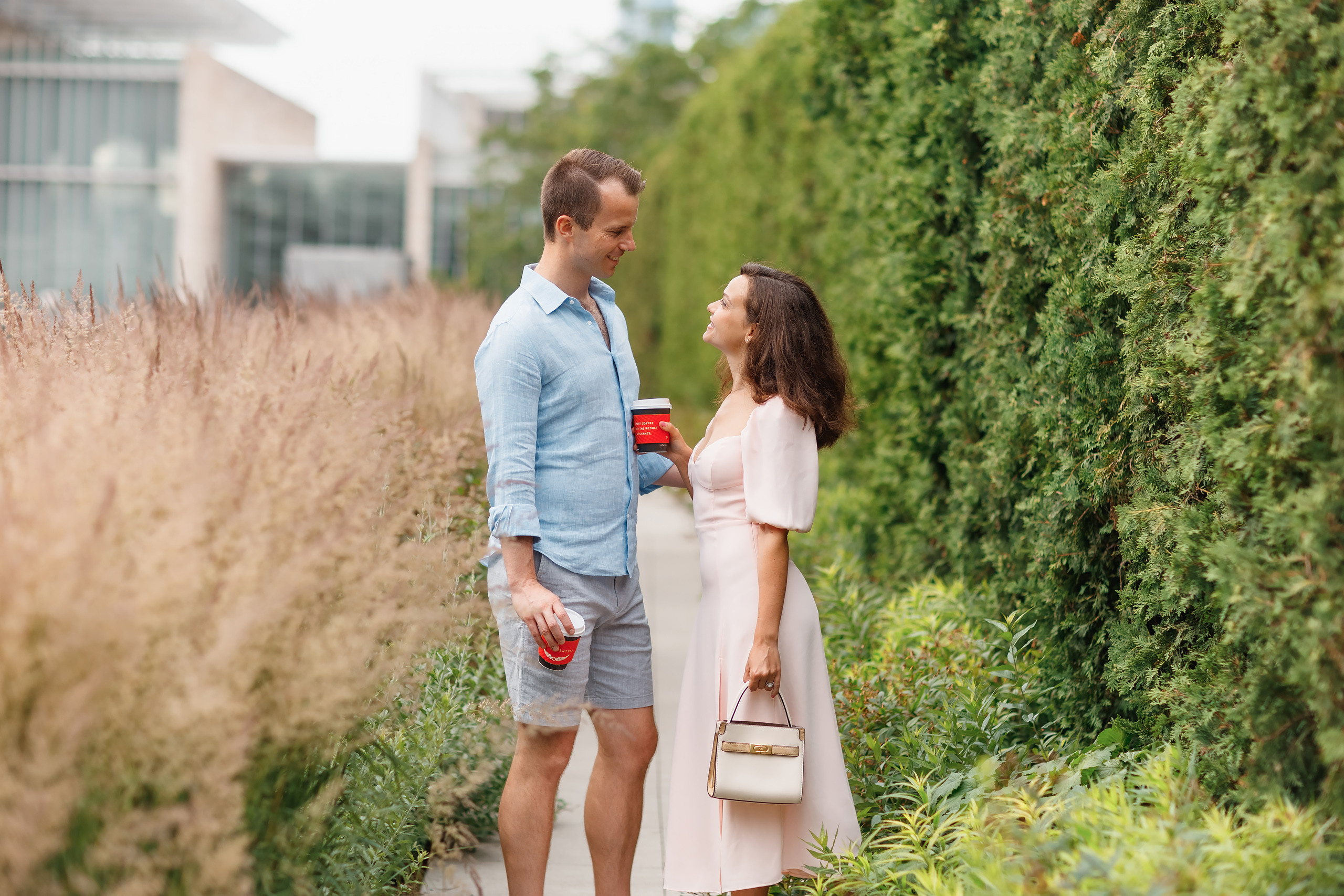 06.20.2021 Walk in Chicago. Wedding family event photographer in Chicago Nick Yushevich