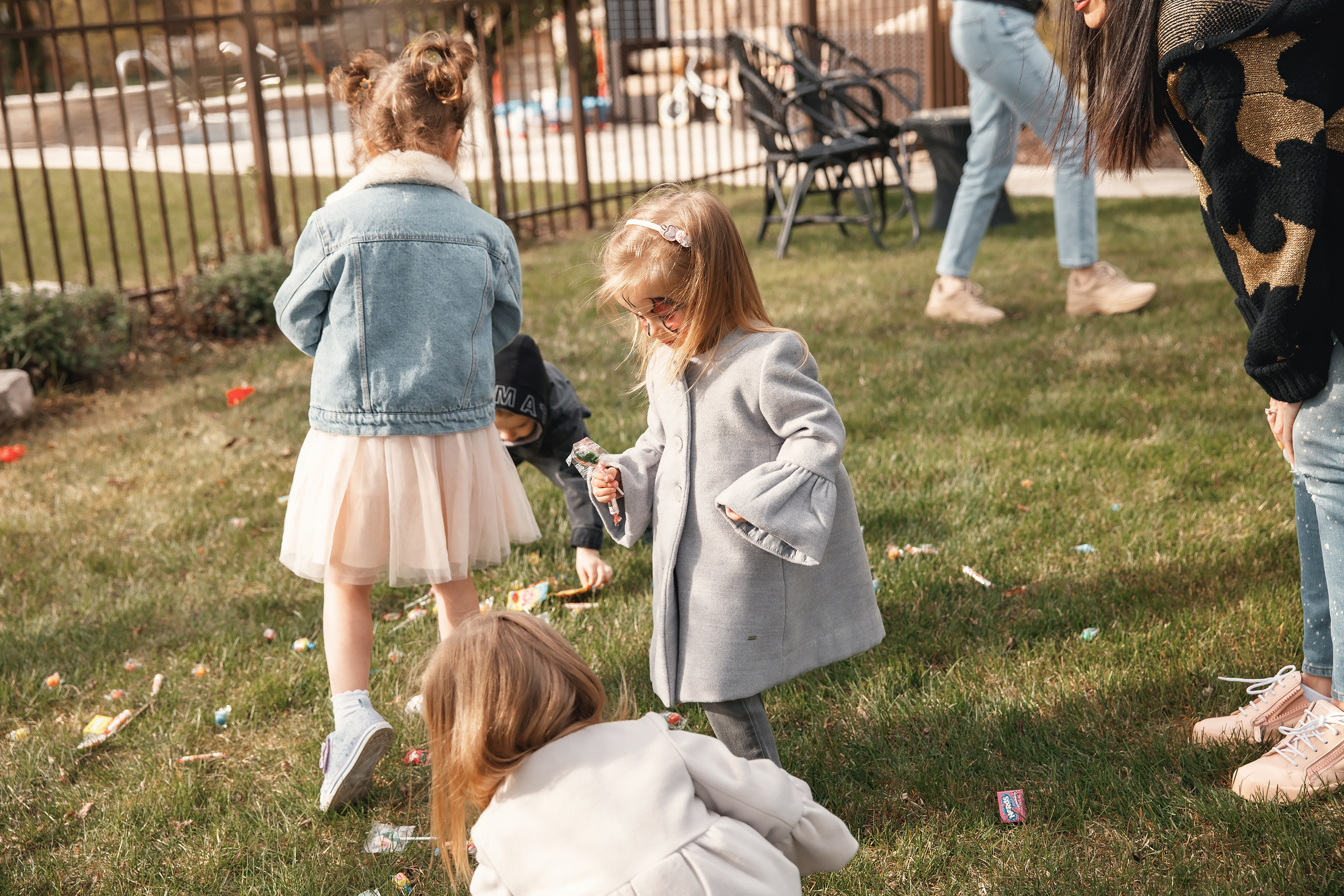 04.25.2021 Birthday. Wedding family event photographer in Chicago Nick Yushevich