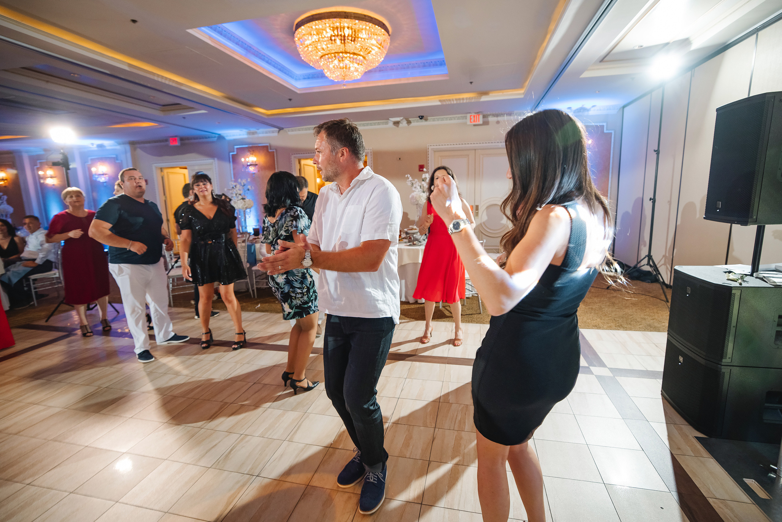 06.12.2021 Wedding. Wedding family event photographer in Chicago Nick Yushevich