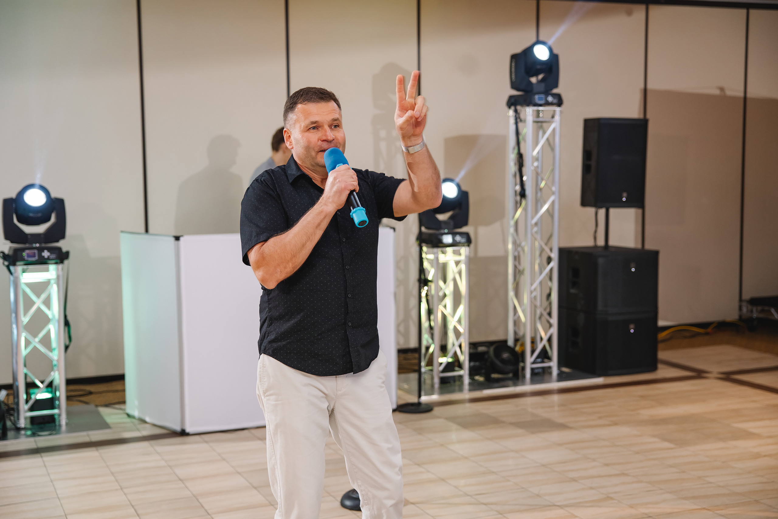 06.12.2021 Wedding. Wedding family event photographer in Chicago Nick Yushevich