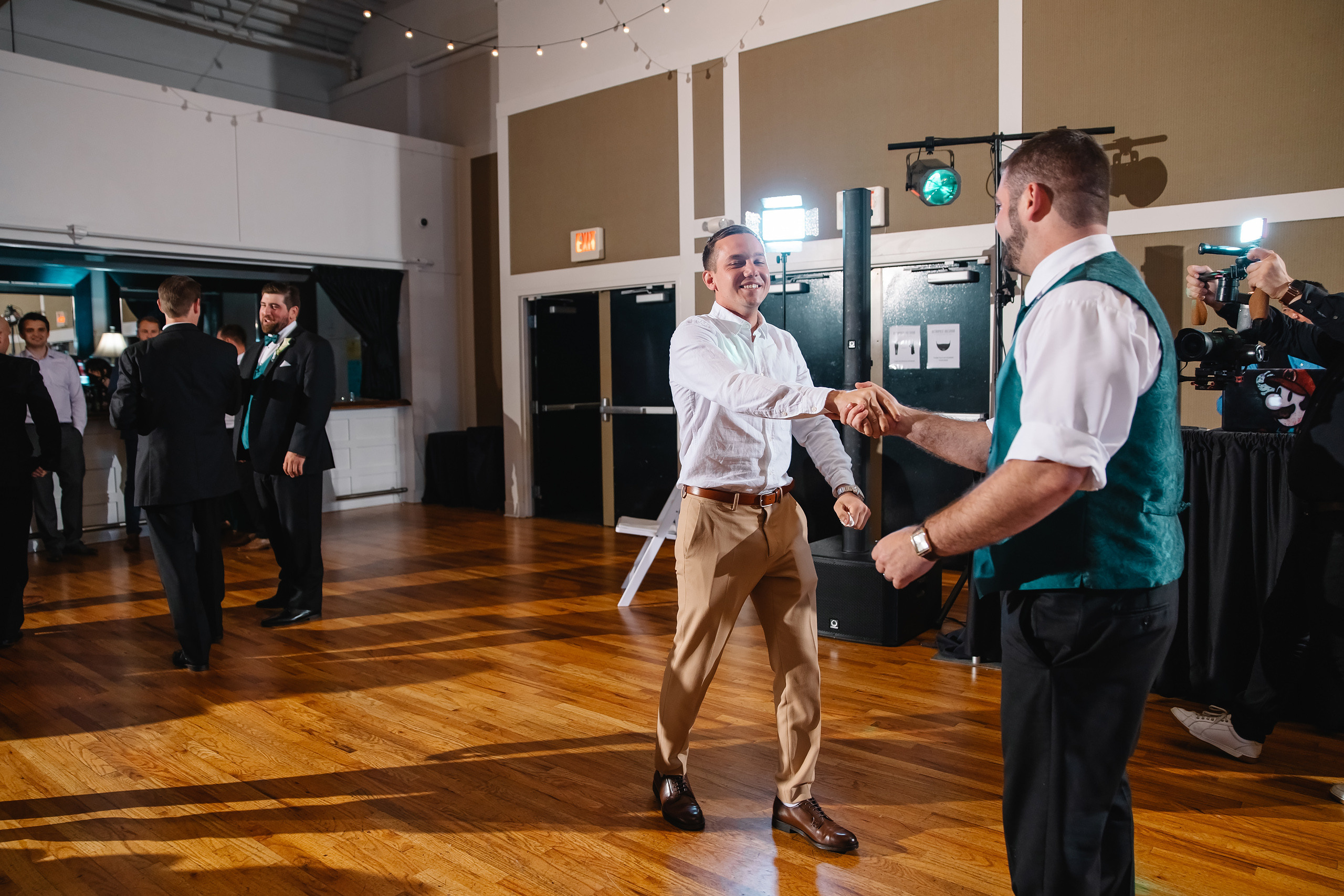 05.29.2021 Wedding. Wedding family event photographer in Chicago Nick Yushevich