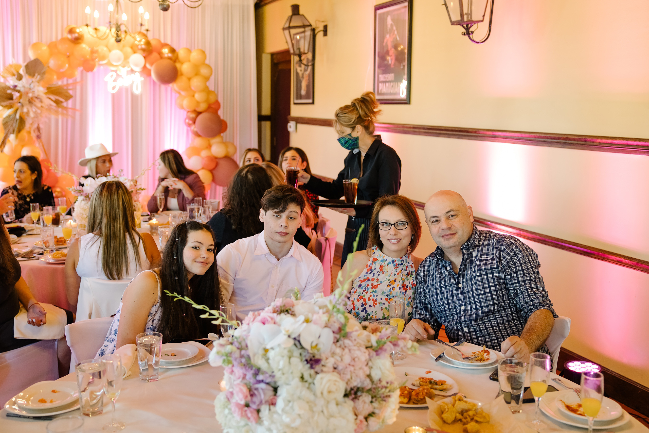05.30.2021 Baby shower. Wedding family event photographer in Chicago Nick Yushevich
