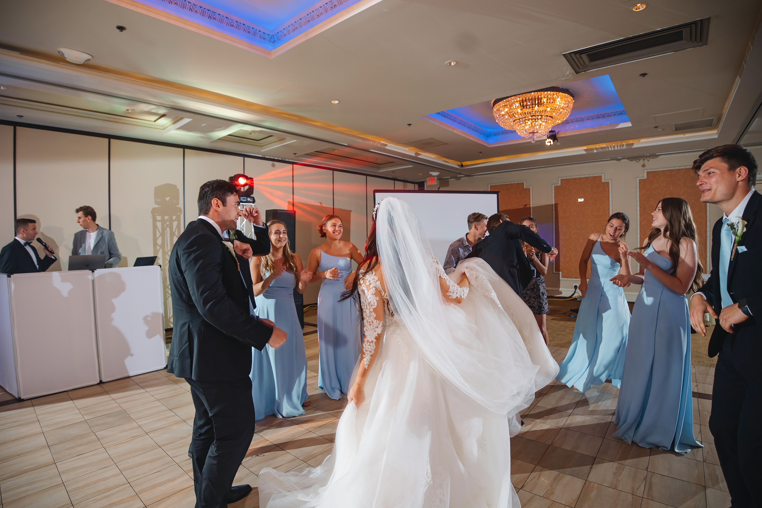 06.12.2021 Wedding. Wedding family event photographer in Chicago Nick Yushevich