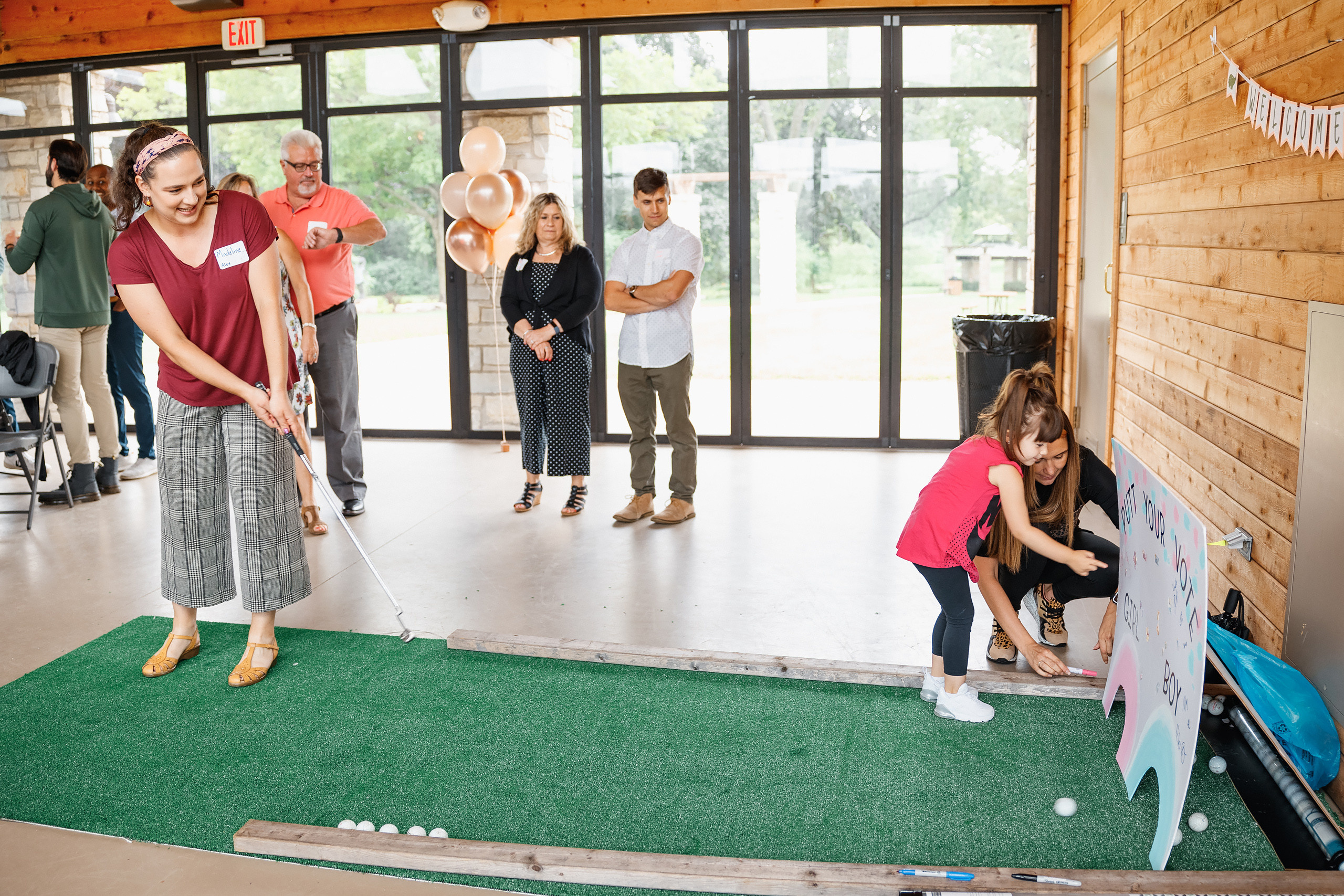 07.11.2021 Baby shower. Wedding family event photographer in Chicago Nick Yushevich