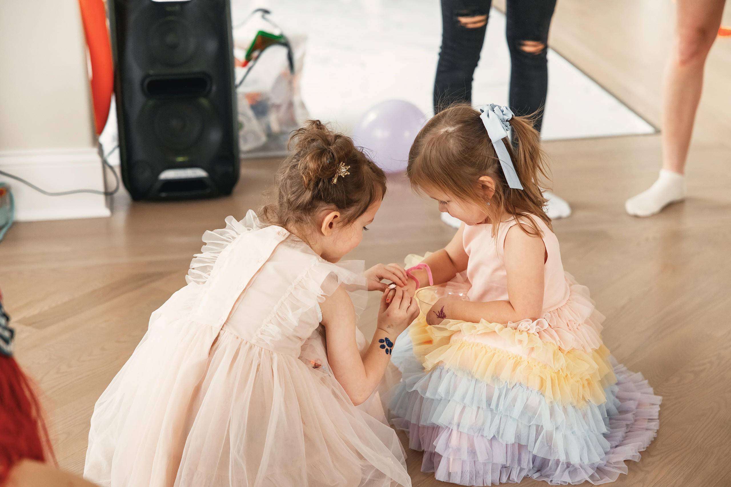 04.25.2021 Birthday. Wedding family event photographer in Chicago Nick Yushevich