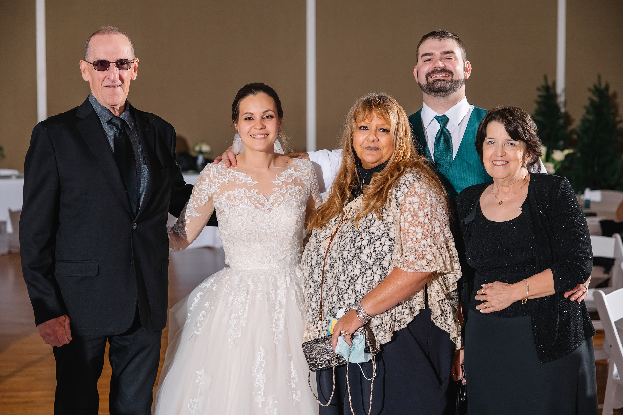 05.29.2021 Wedding. Wedding family event photographer in Chicago Nick Yushevich