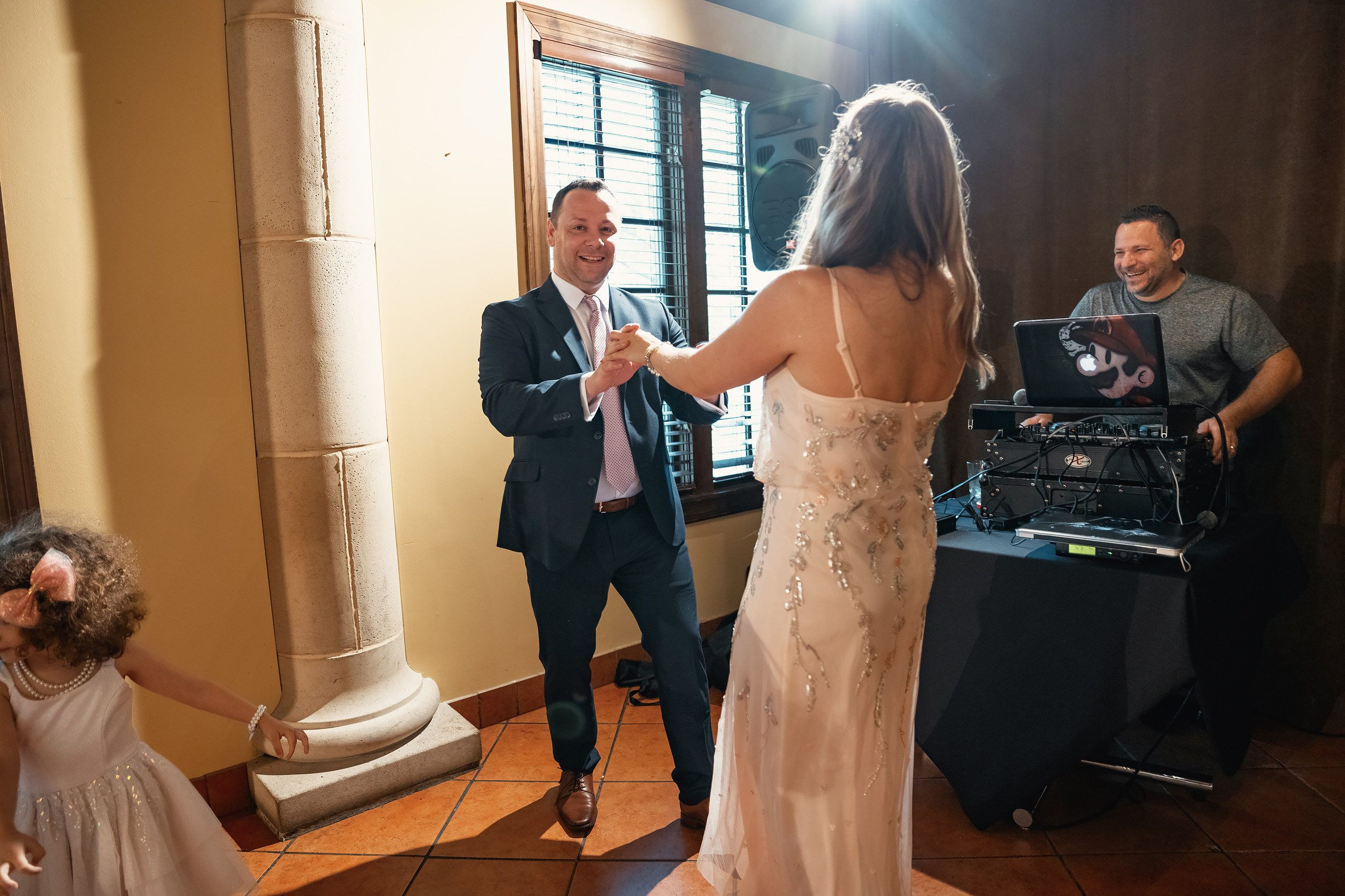 06.26.2021 Anniversary. Wedding family event photographer in Chicago Nick Yushevich