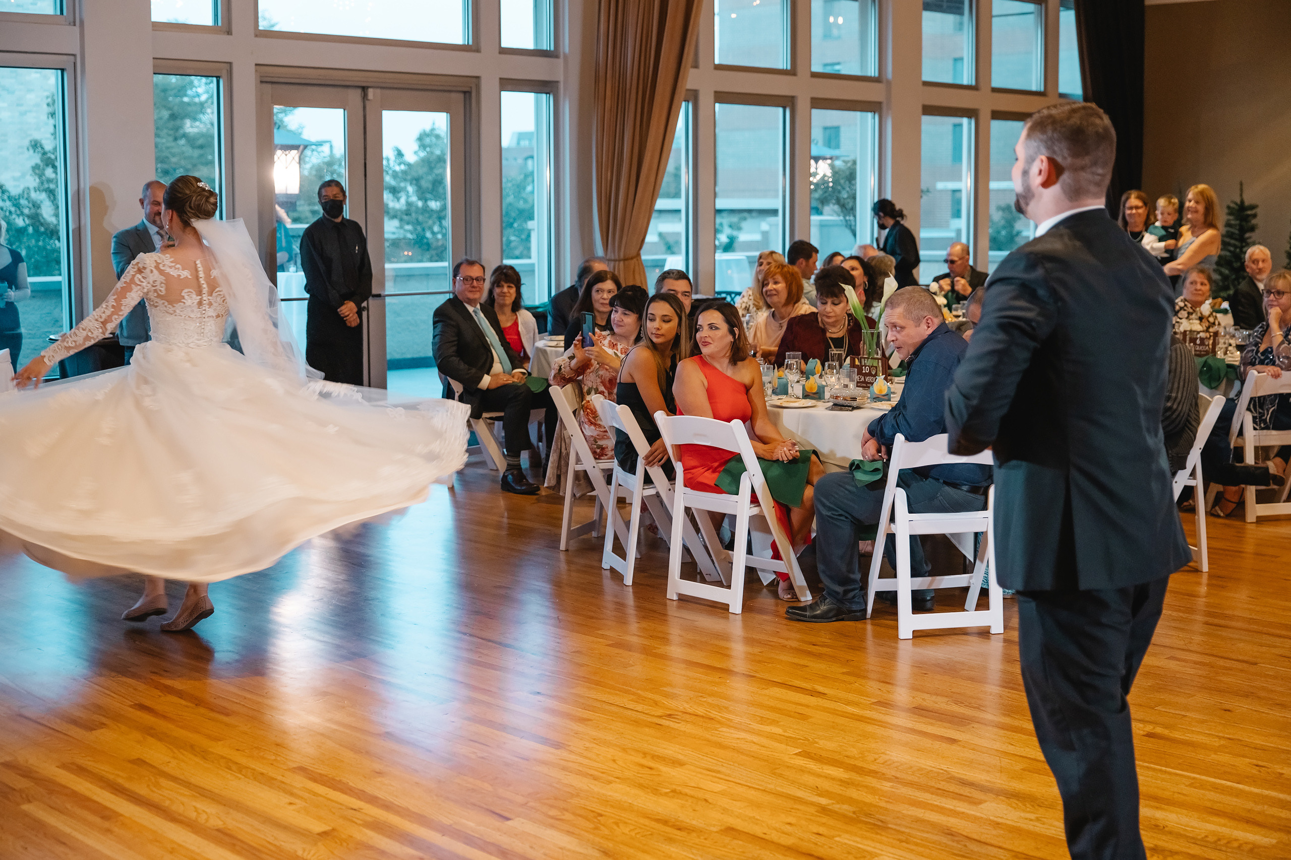 05.29.2021 Wedding. Wedding family event photographer in Chicago Nick Yushevich