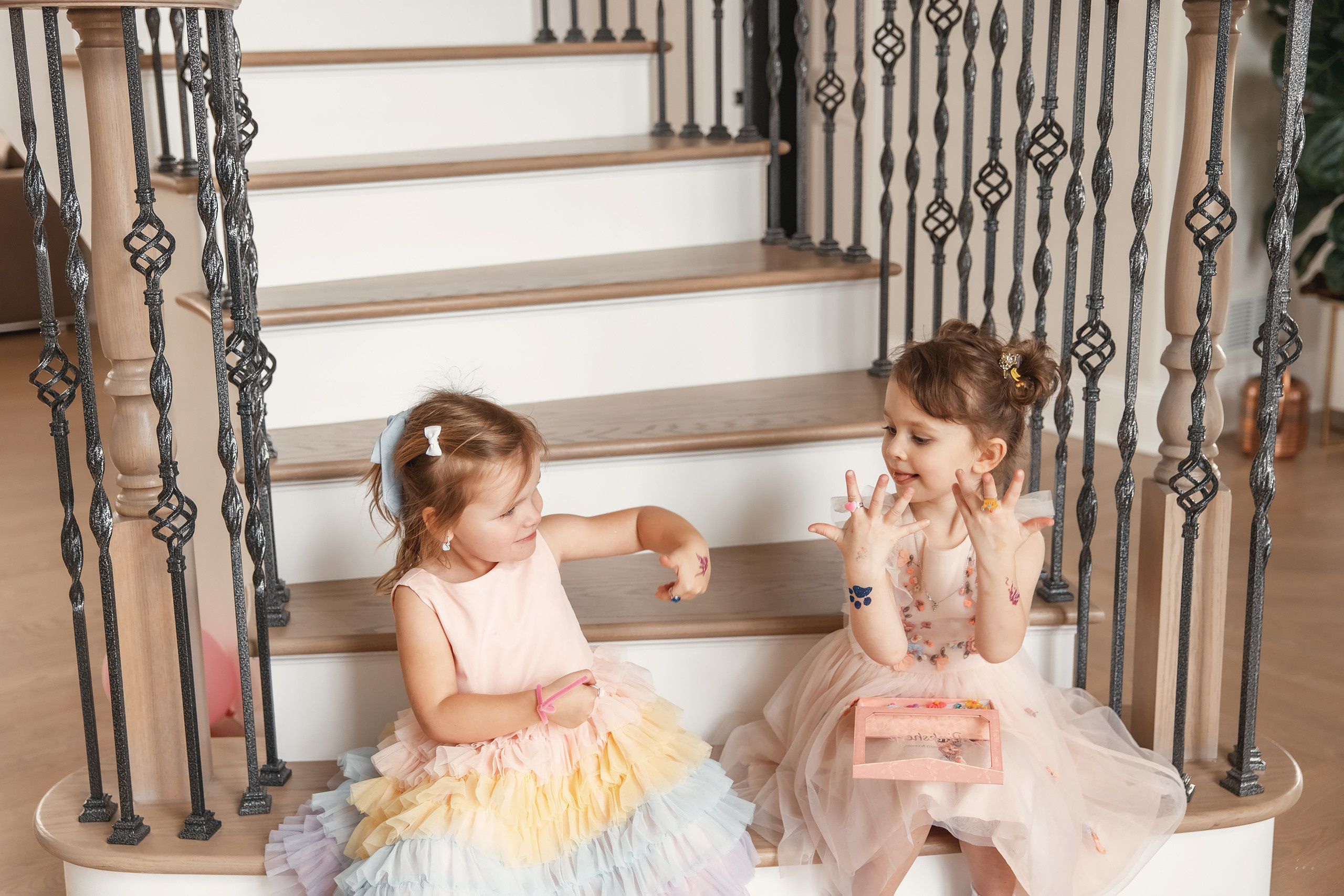 04.25.2021 Birthday. Wedding family event photographer in Chicago Nick Yushevich