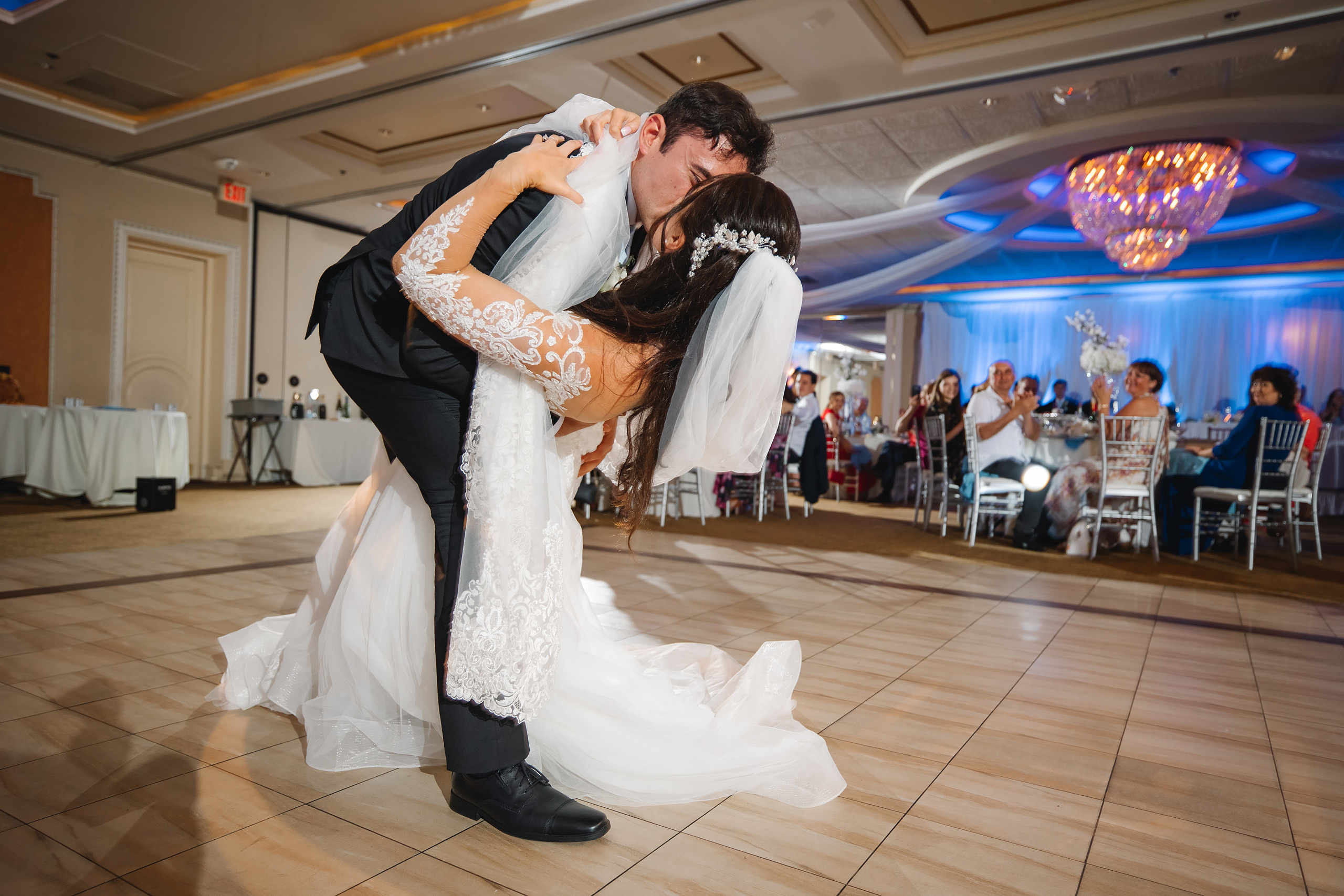 06.12.2021 Wedding. Wedding family event photographer in Chicago Nick Yushevich