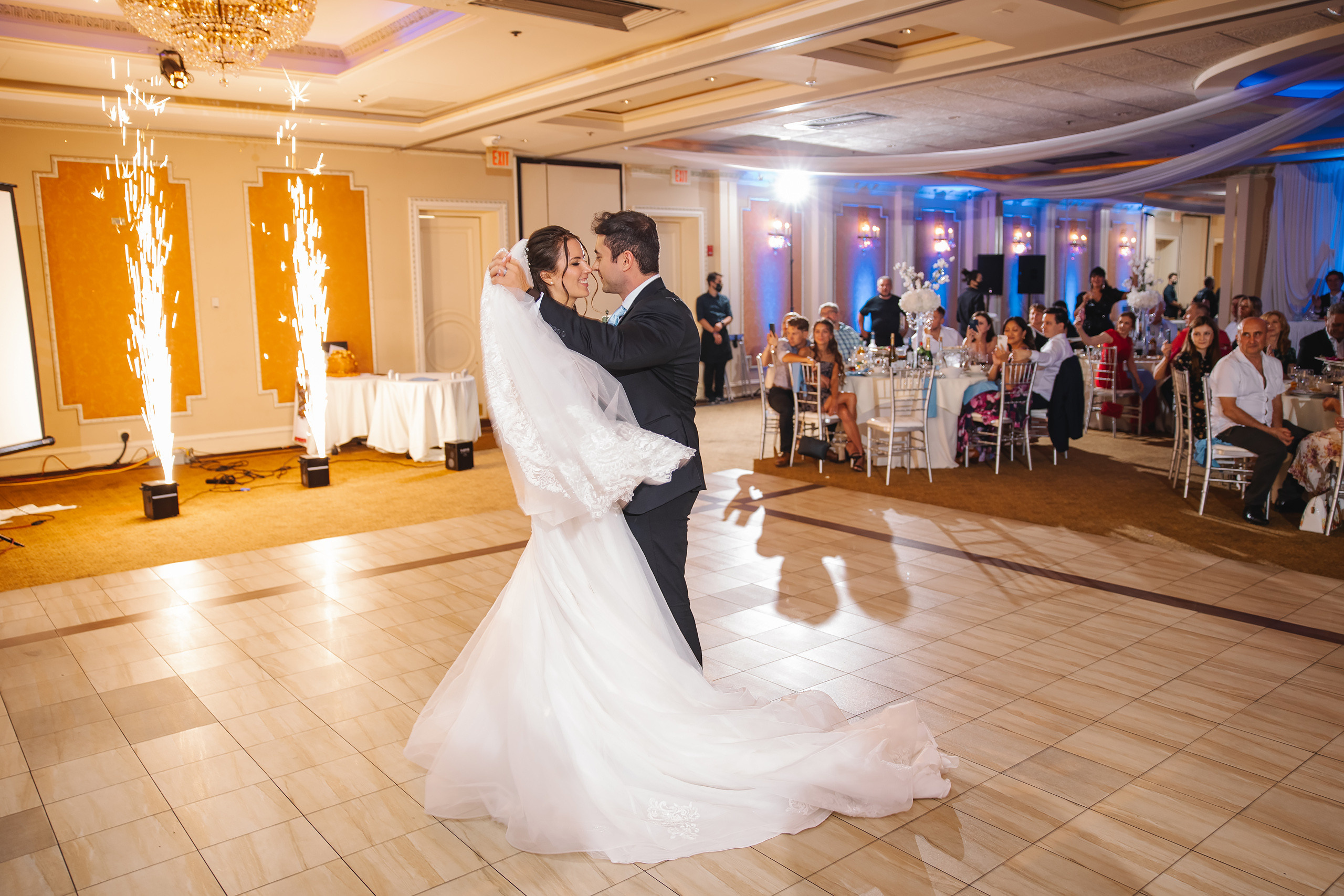 06.12.2021 Wedding. Wedding family event photographer in Chicago Nick Yushevich