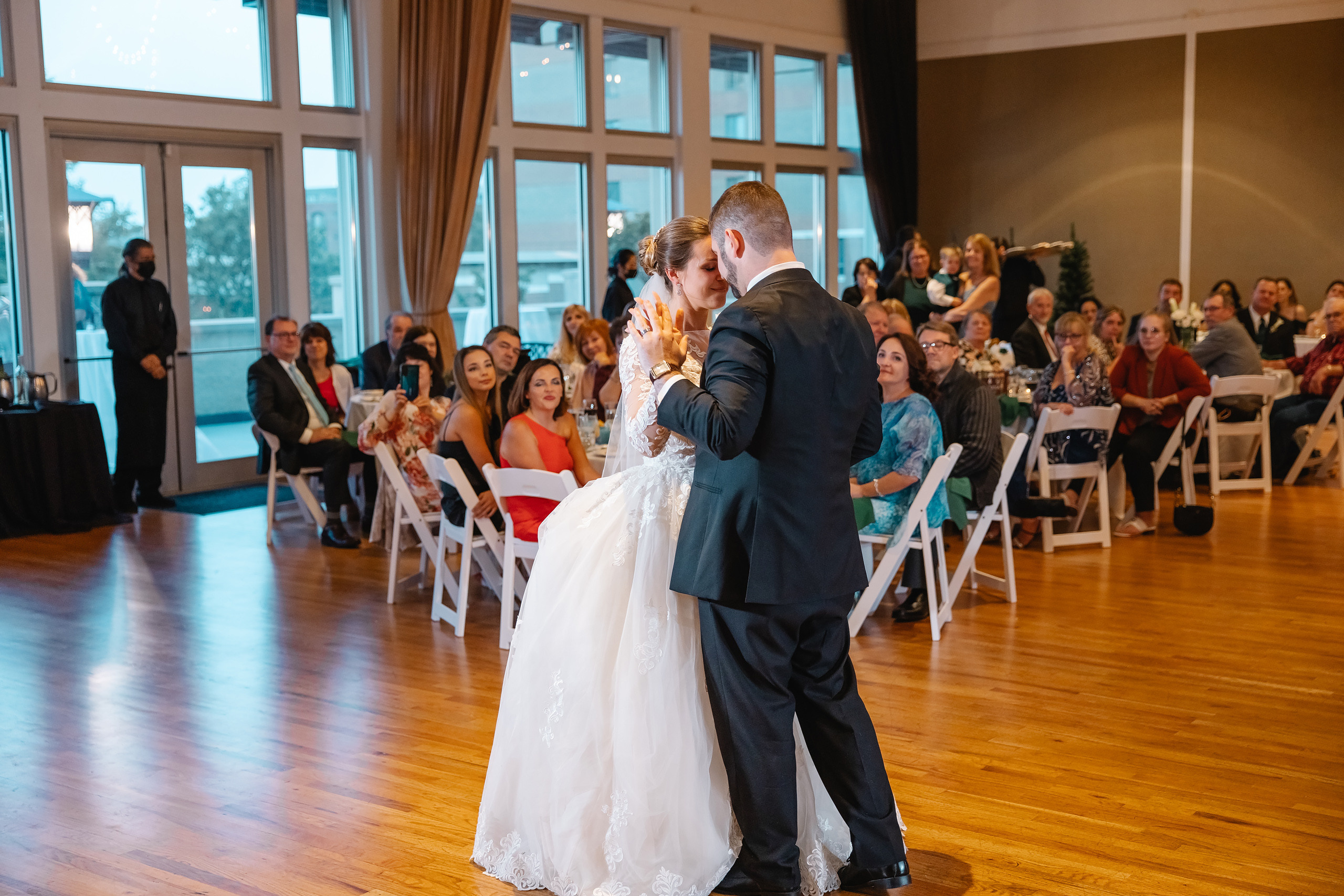 05.29.2021 Wedding. Wedding family event photographer in Chicago Nick Yushevich