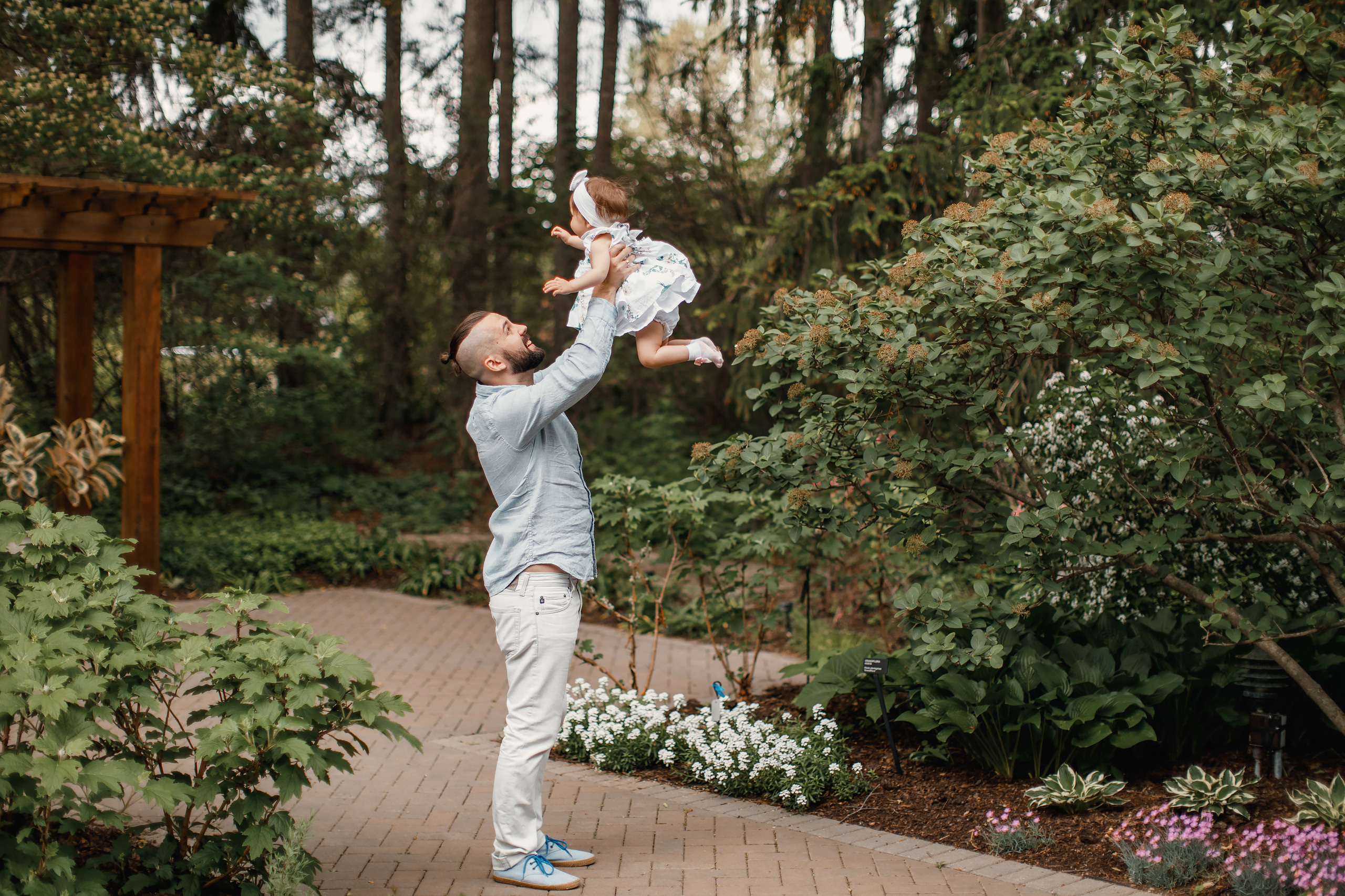 05.23.2021 Family photoshoot. Wedding family event photographer in Chicago Nick Yushevich