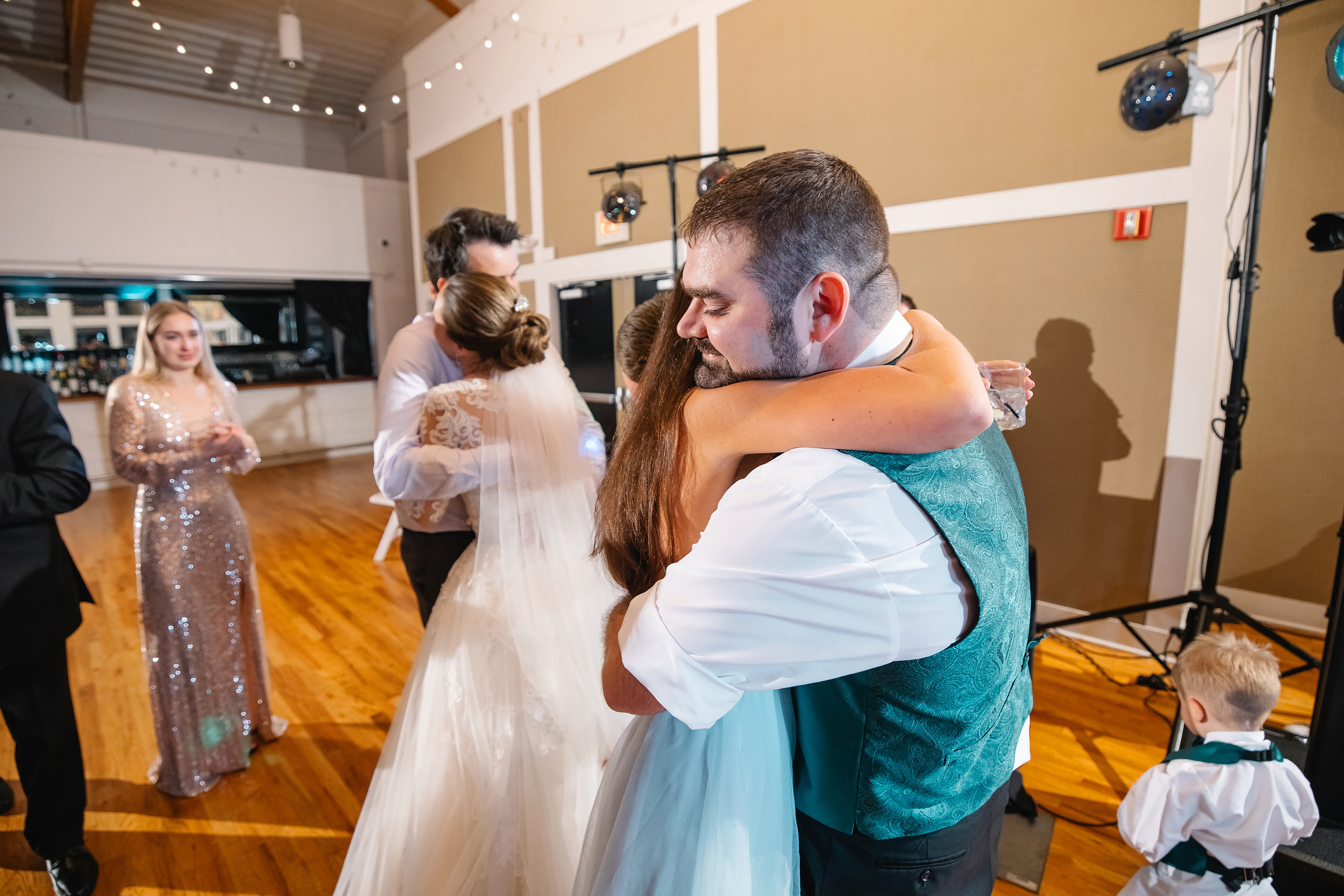 05.29.2021 Wedding. Wedding family event photographer in Chicago Nick Yushevich