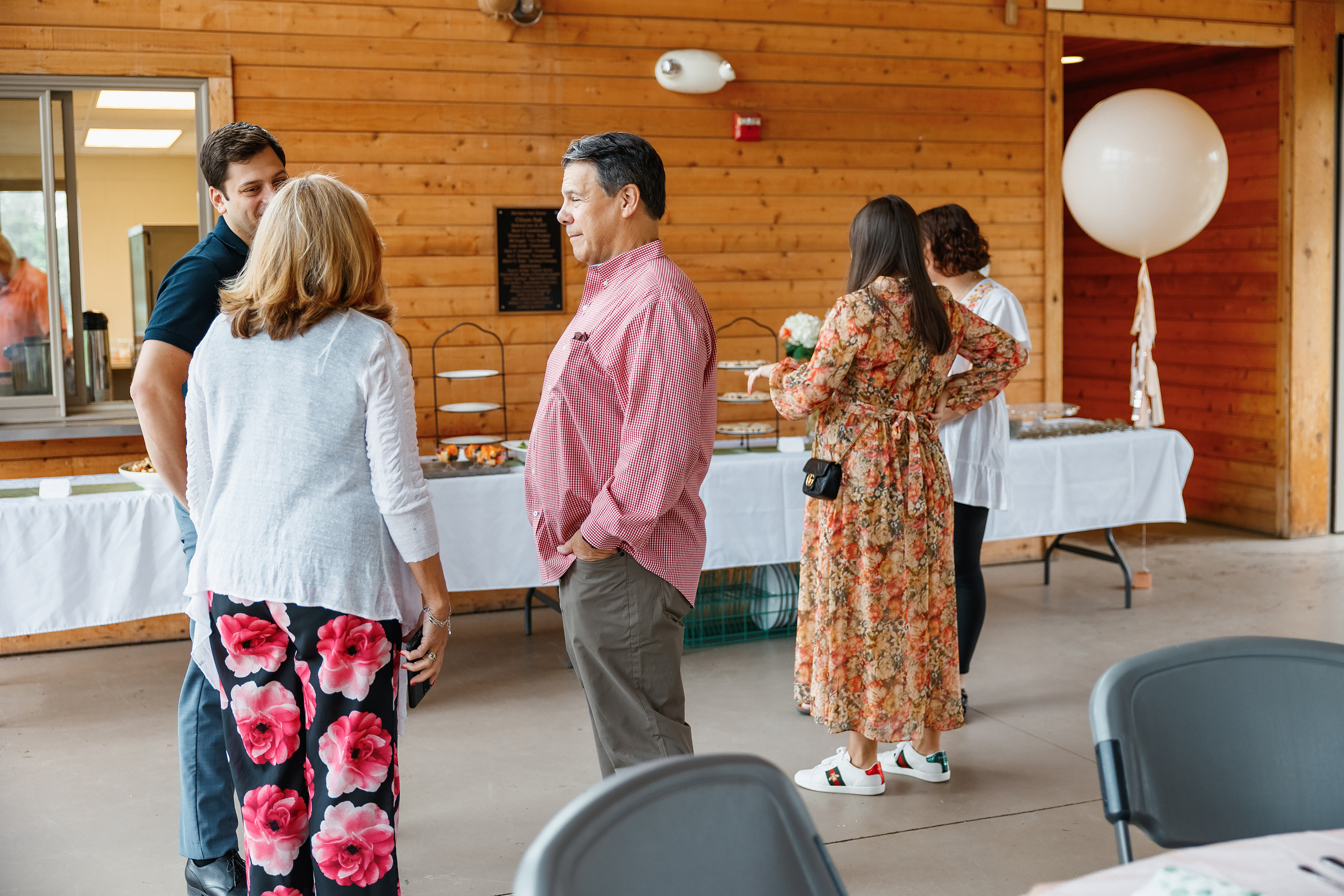 07.11.2021 Baby shower. Wedding family event photographer in Chicago Nick Yushevich