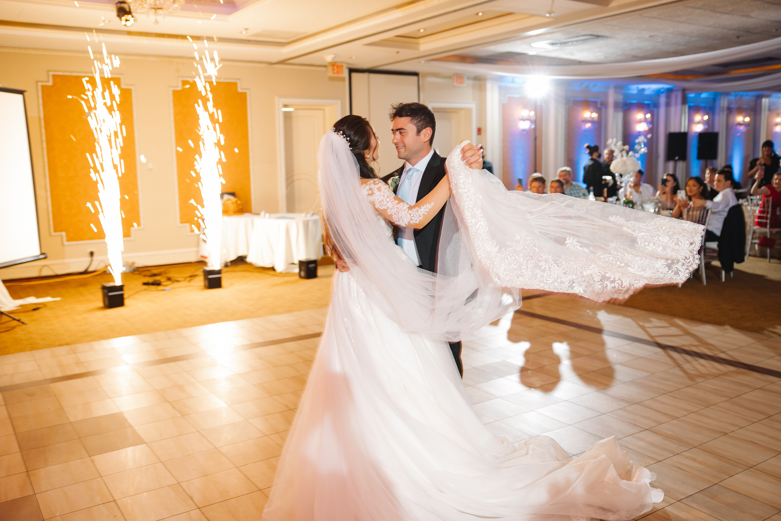 06.12.2021 Wedding. Wedding family event photographer in Chicago Nick Yushevich