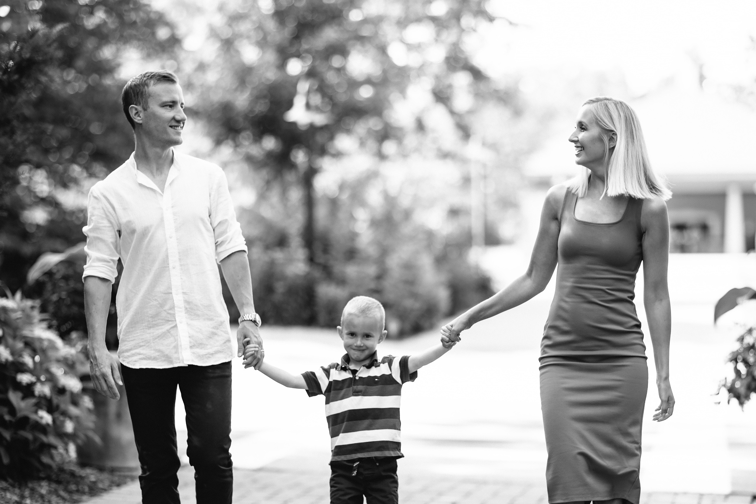 07.09.2021 Family photoshoot. Wedding family event photographer in Chicago Nick Yushevich