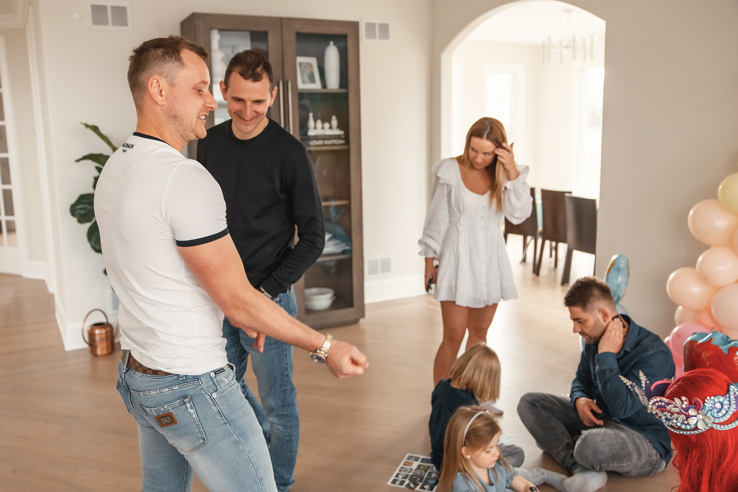 04.25.2021 Birthday. Wedding family event photographer in Chicago Nick Yushevich