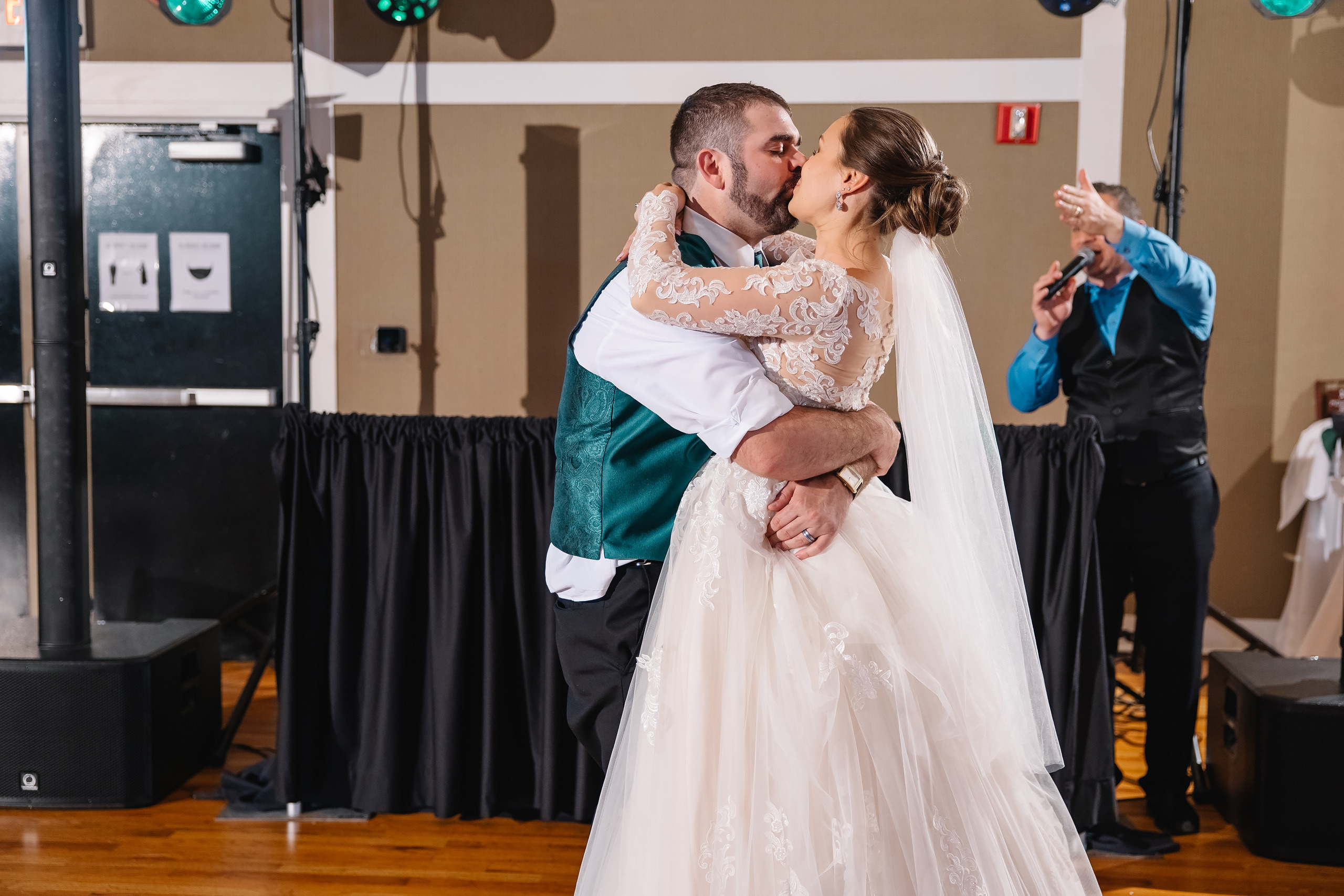 05.29.2021 Wedding. Wedding family event photographer in Chicago Nick Yushevich