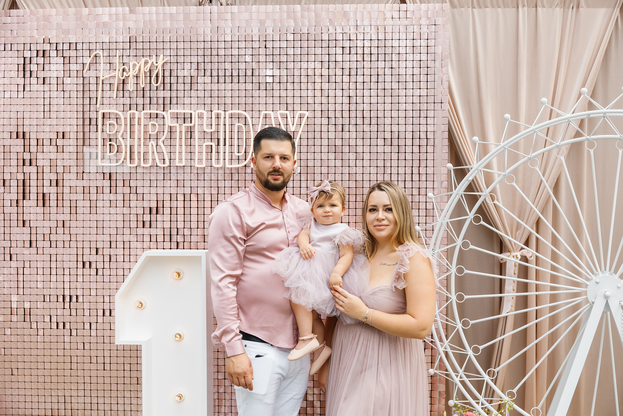 07.25.2021 First birthday. Wedding family event photographer in Chicago Nick Yushevich