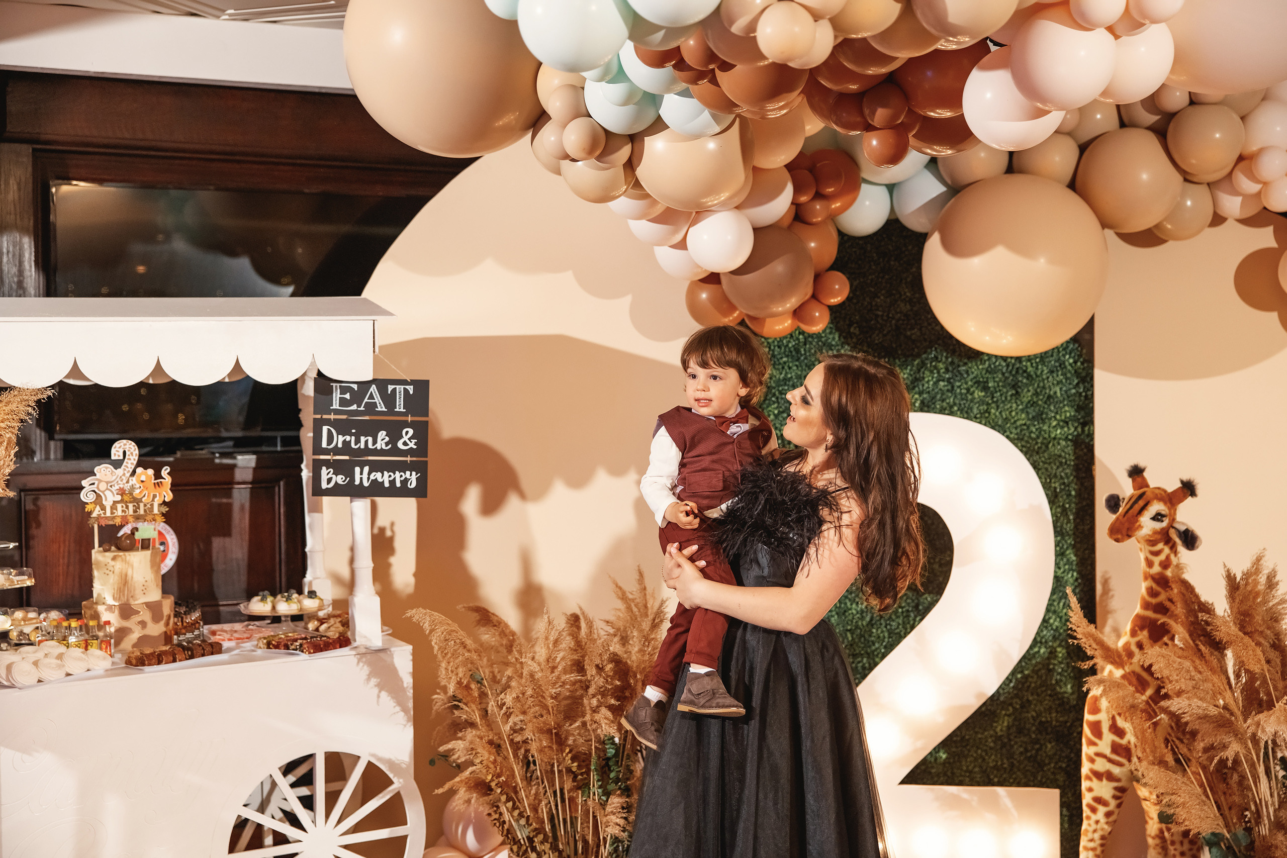 05.07.2021 Birthday. Wedding family event photographer in Chicago Nick Yushevich