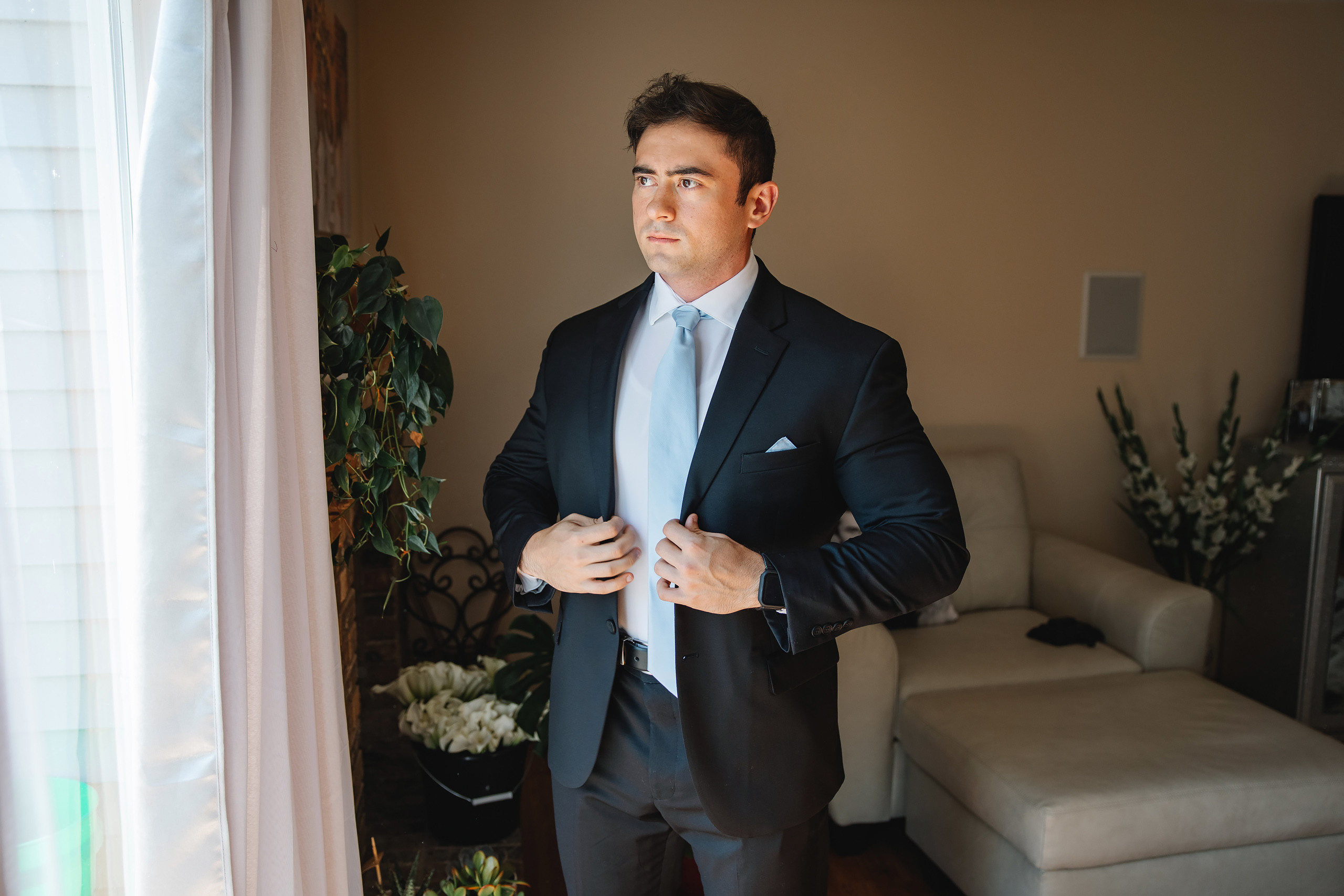 06.12.2021 Wedding. Wedding family event photographer in Chicago Nick Yushevich