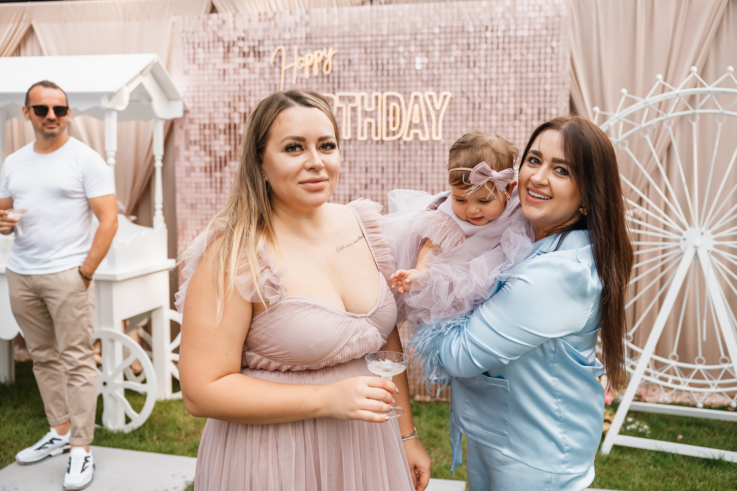 07.25.2021 First birthday. Wedding family event photographer in Chicago Nick Yushevich