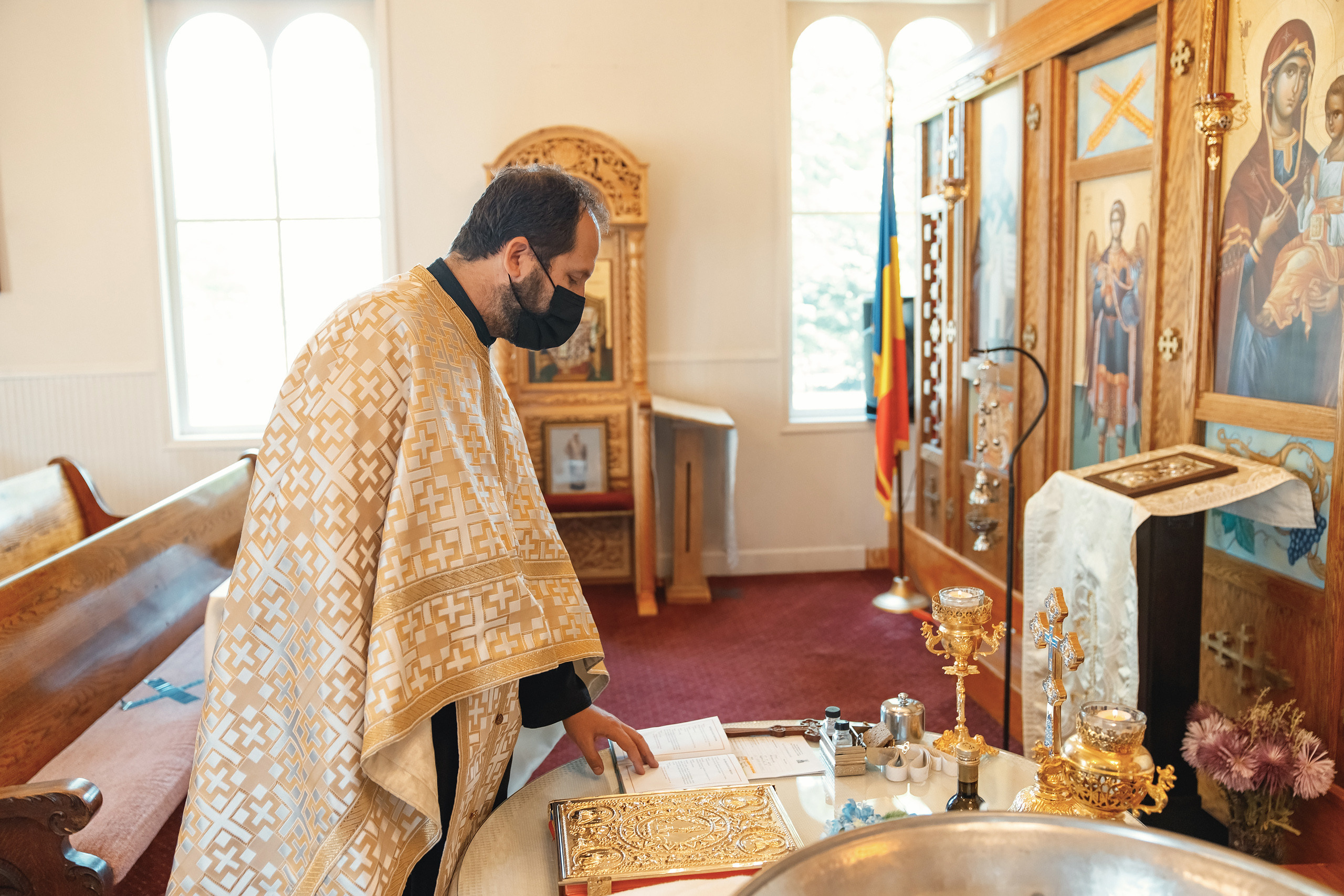 05.22.2021 Christening. Wedding family event photographer in Chicago Nick Yushevich